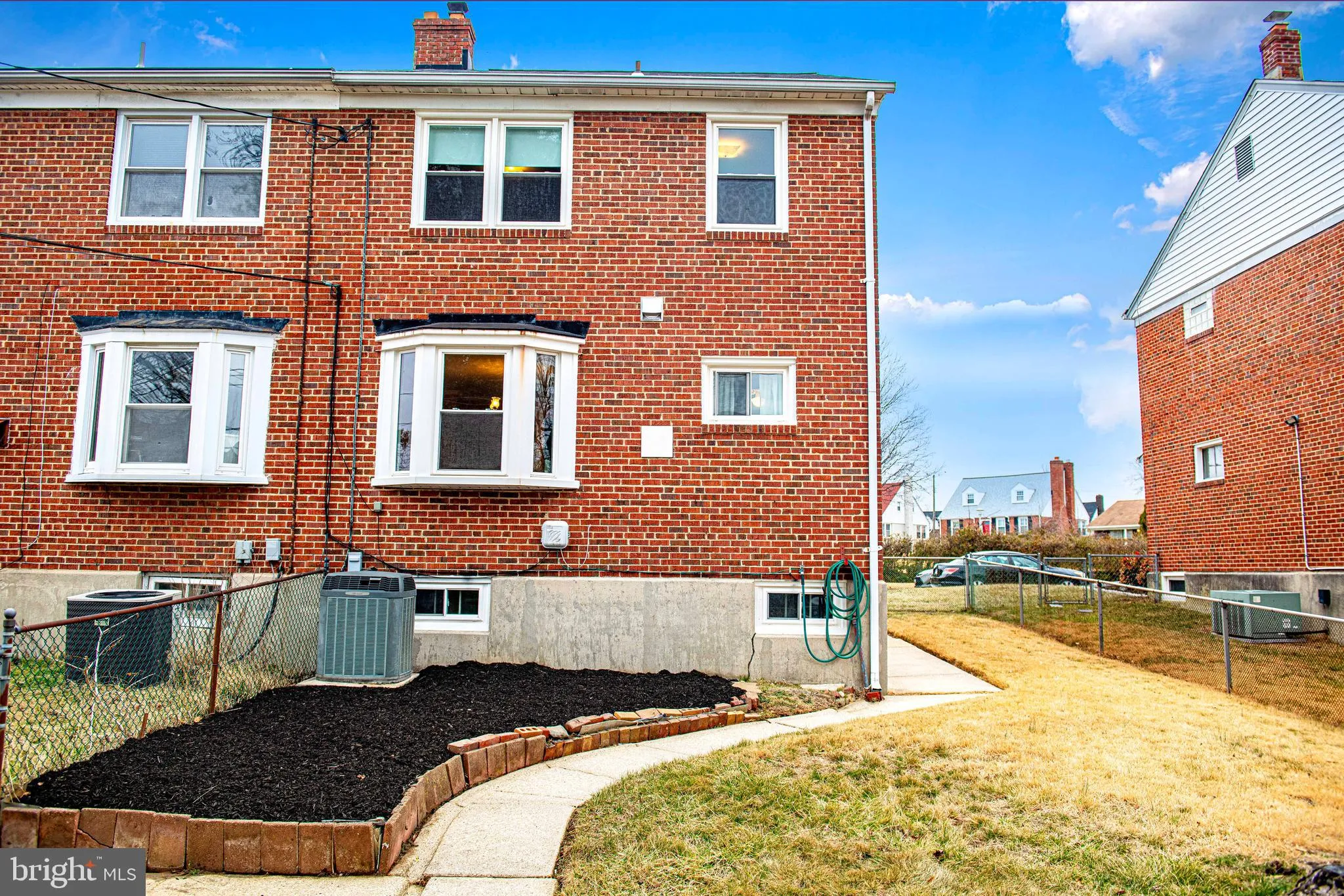 Baltimore, Maryland 21239, United States, 3 Bedrooms Bedrooms, ,2 BathroomsBathrooms,Residential,Contingent,81971