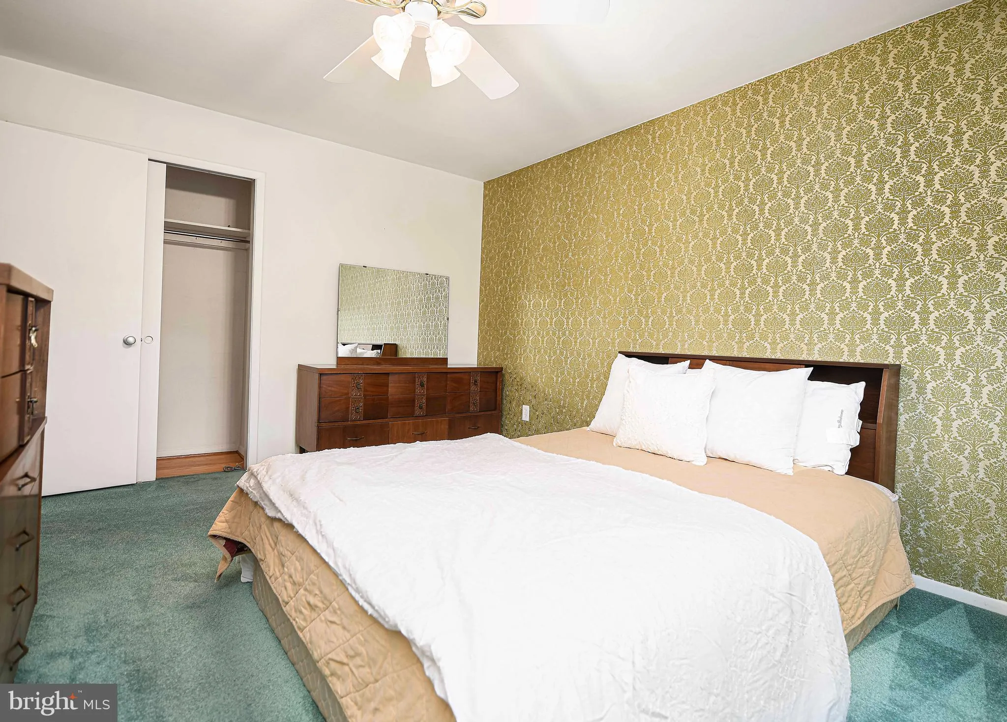 Baltimore, Maryland 21239, United States, 3 Bedrooms Bedrooms, ,2 BathroomsBathrooms,Residential,Contingent,81971