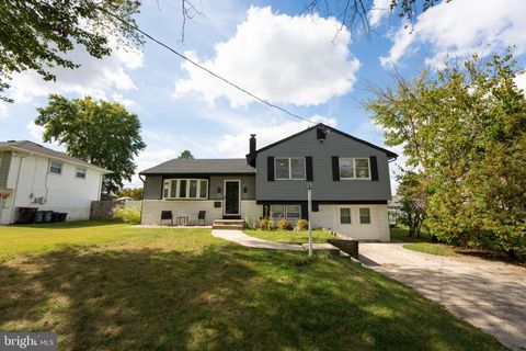 20 TILFORD ROAD SOMERDALE NJ 08083