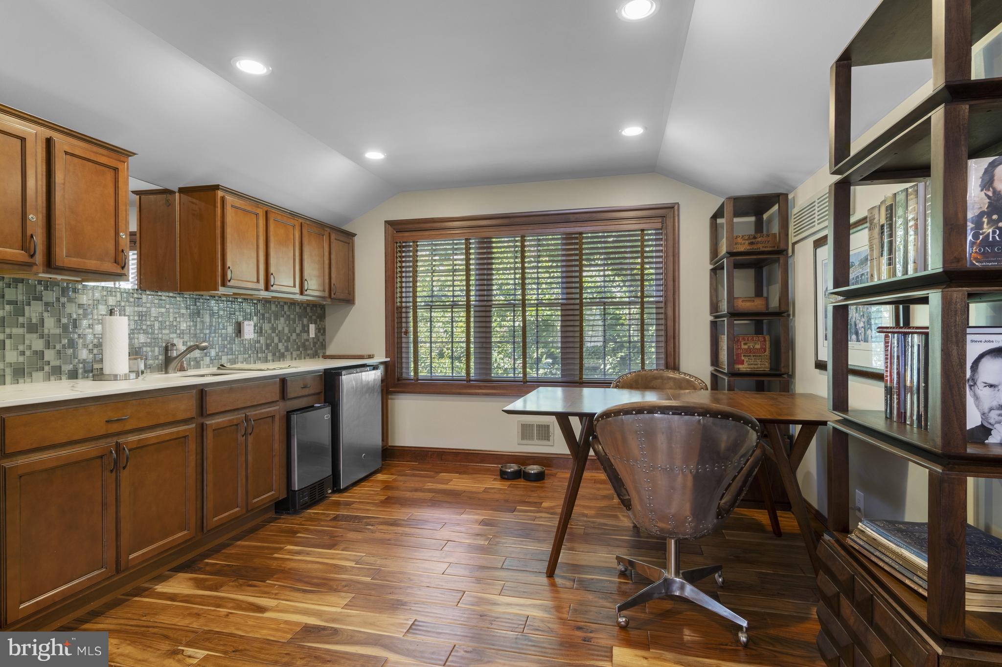 WESTOVER HILLS - Residential