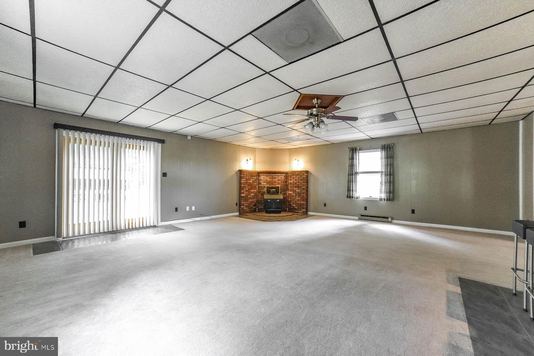 FENWICK MANOR - Residential