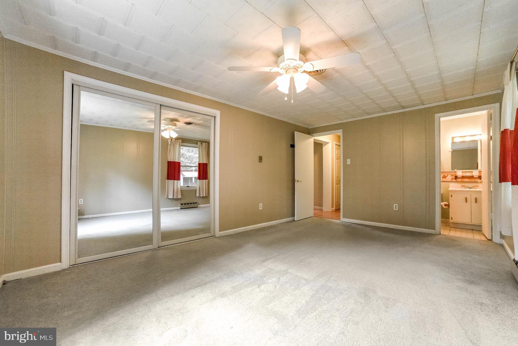 FENWICK MANOR - Residential