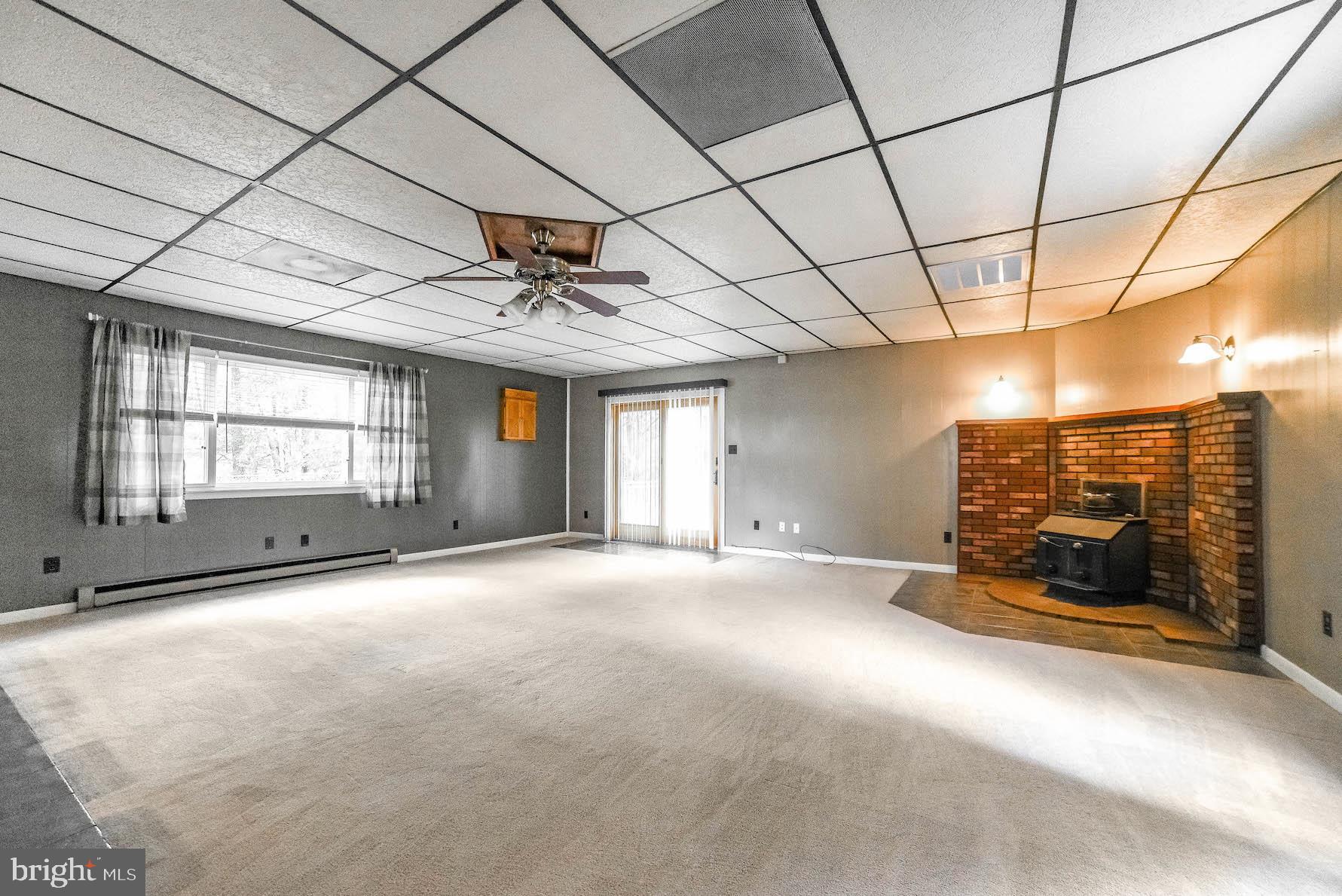 FENWICK MANOR - Residential