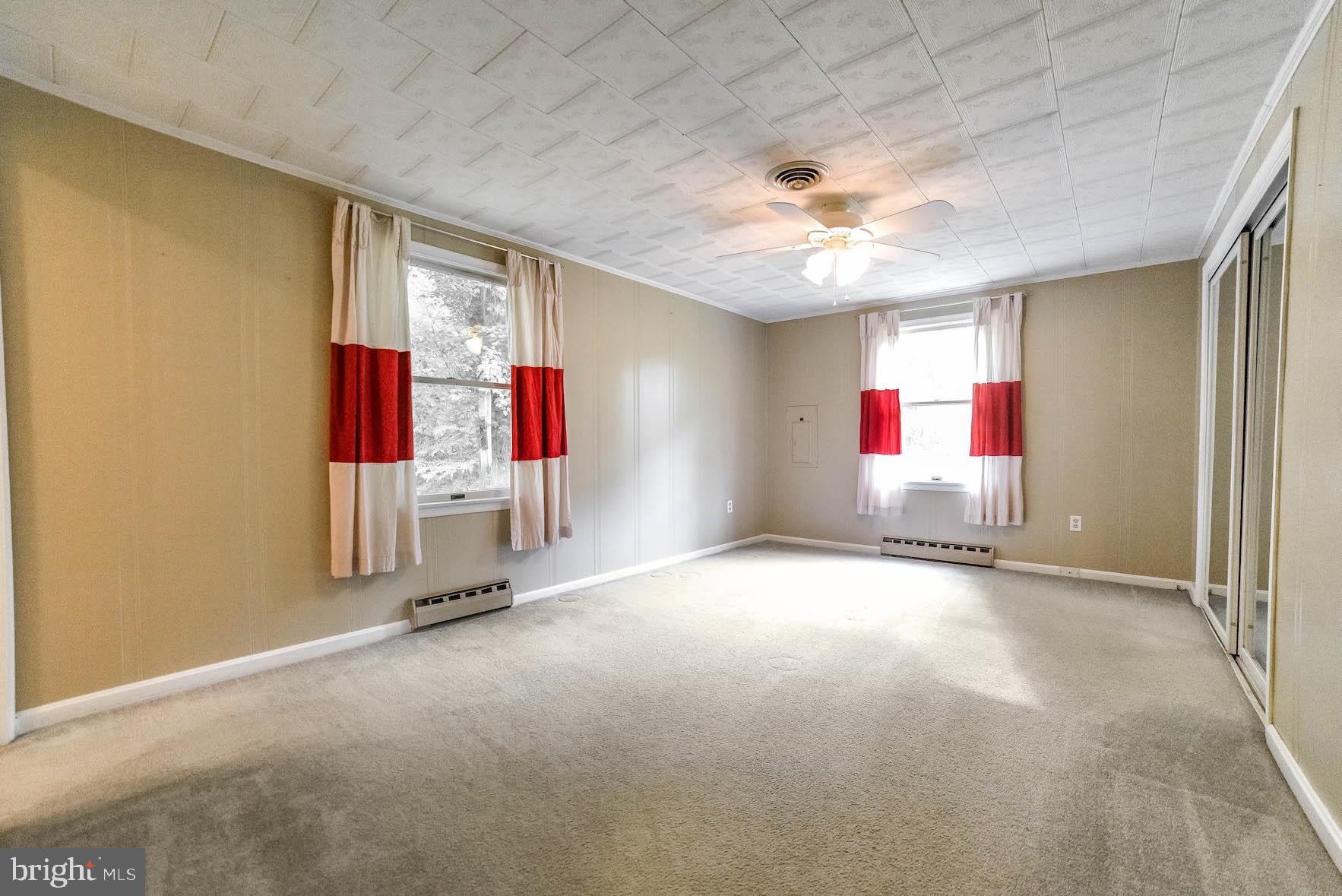 FENWICK MANOR - Residential