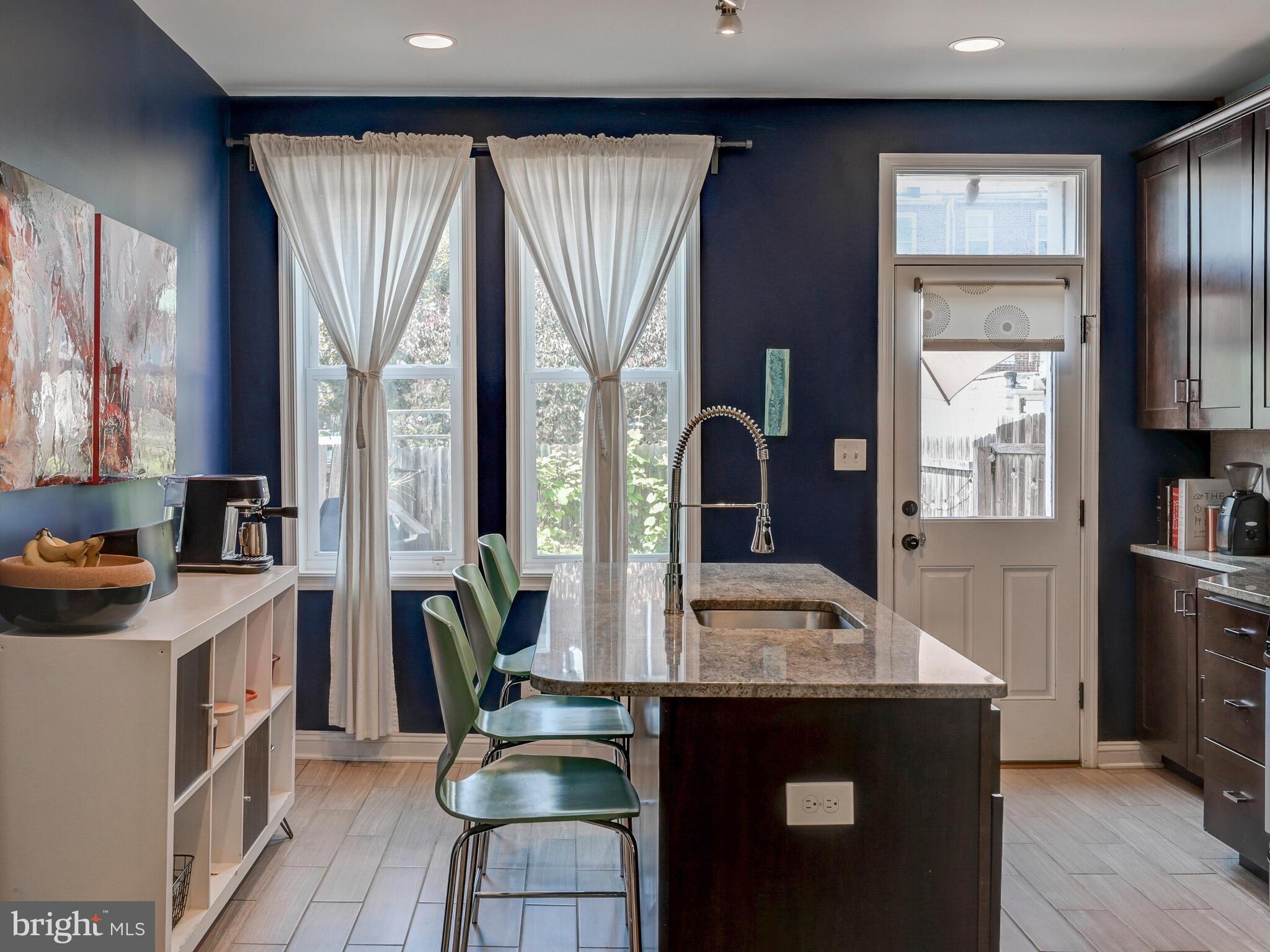 HAMPDEN HISTORIC DISTRICT - Residential Lease