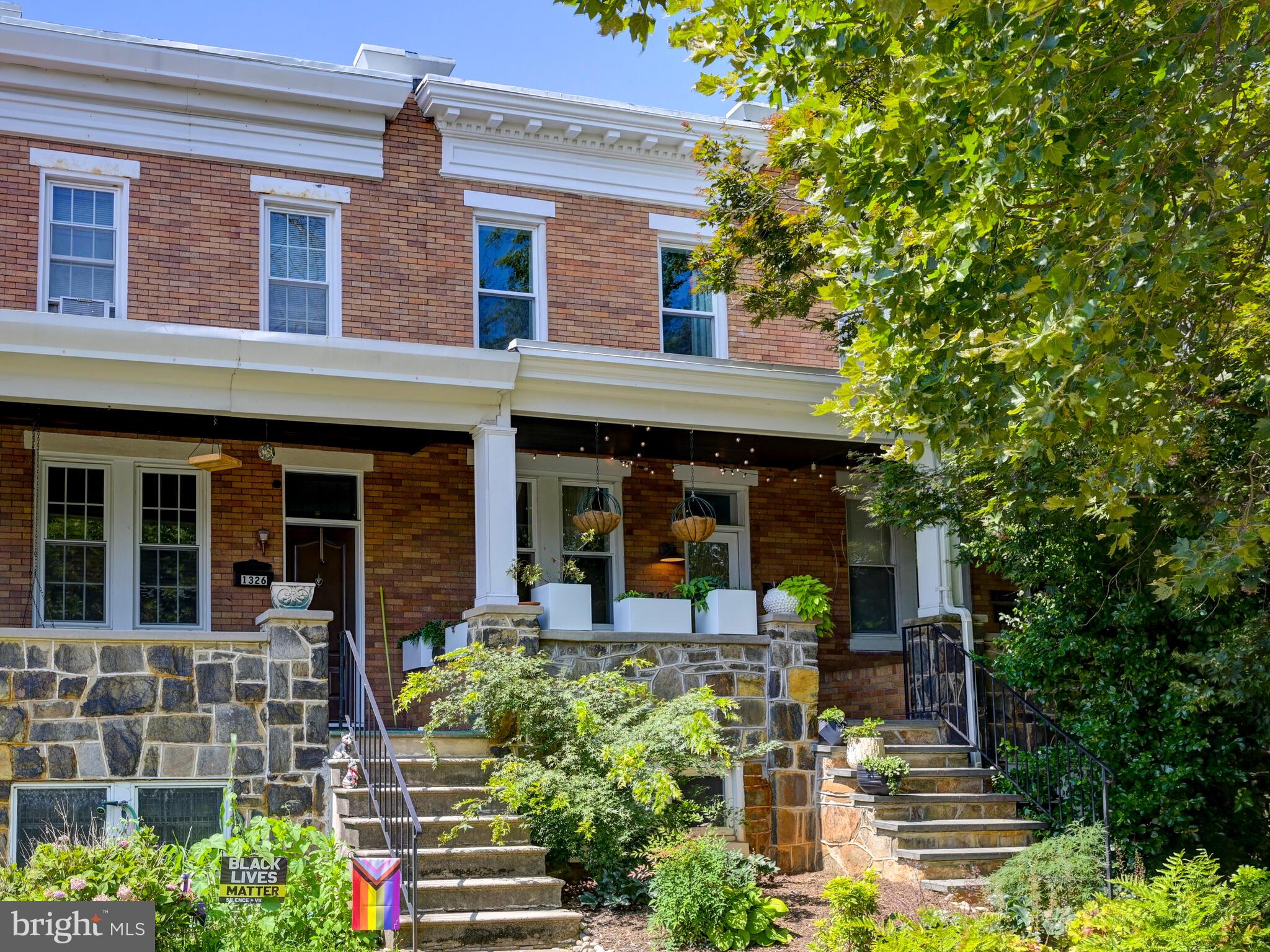 HAMPDEN HISTORIC DISTRICT - Residential Lease