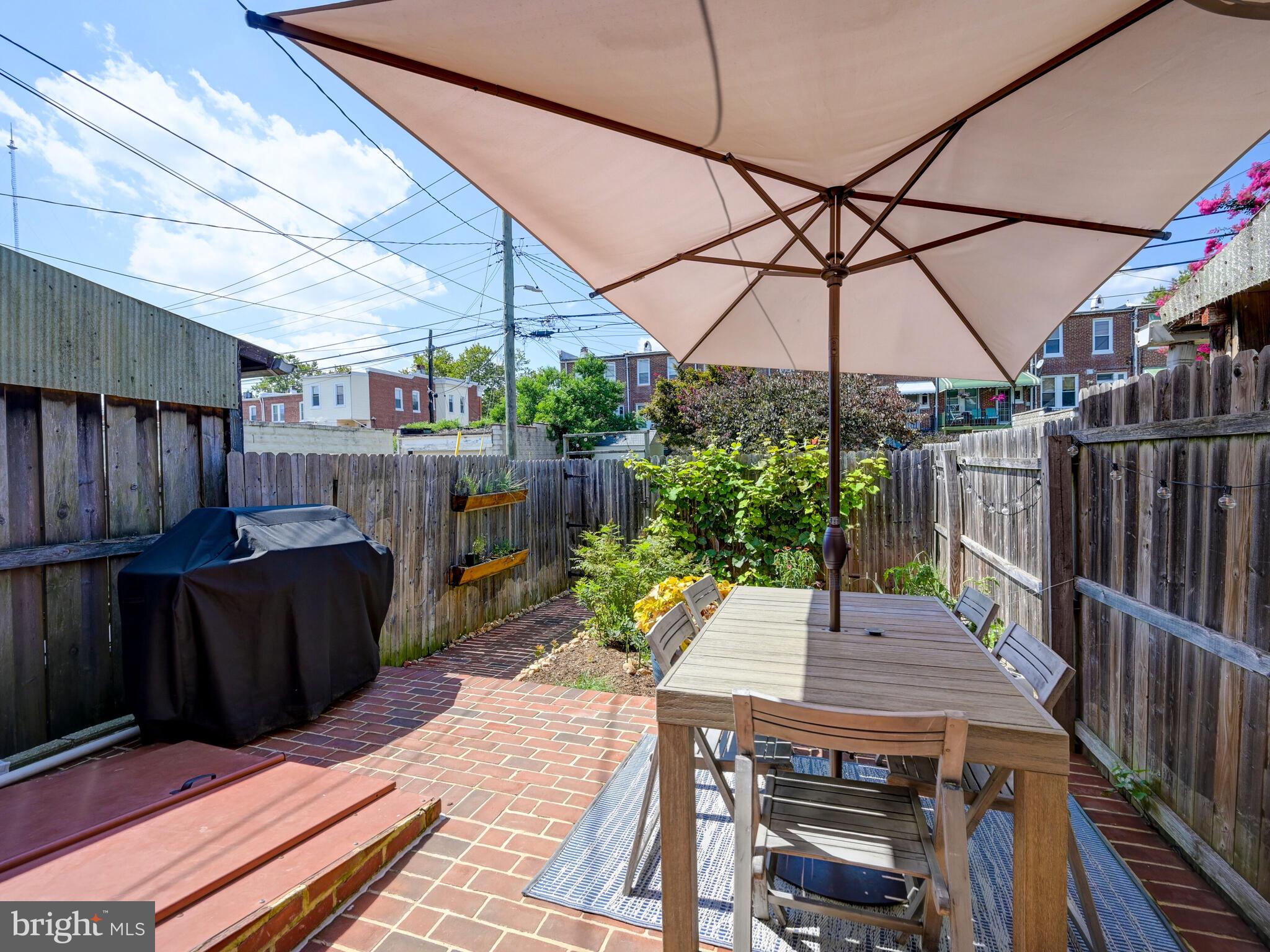 HAMPDEN HISTORIC DISTRICT - Residential Lease