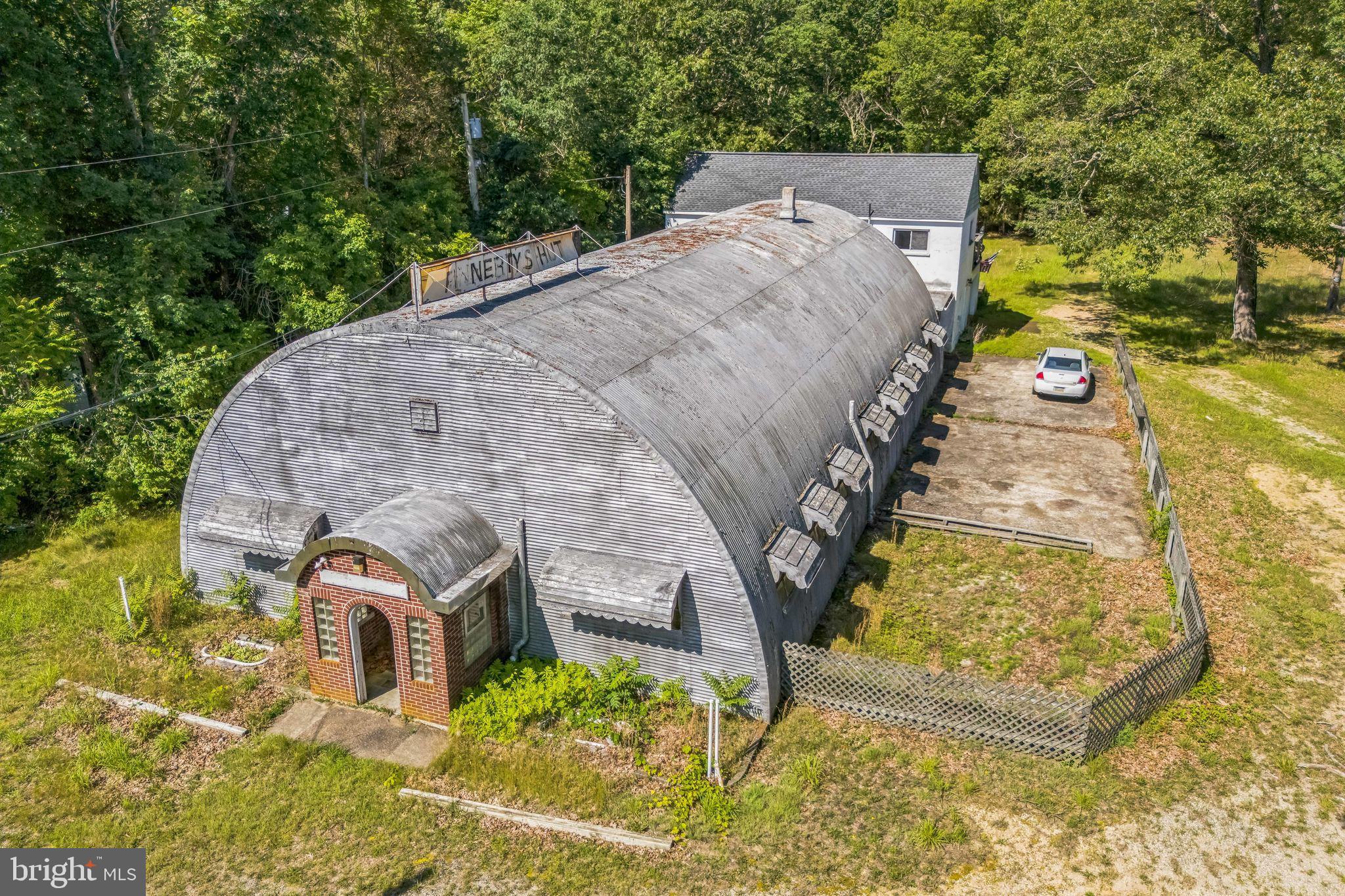 7134-40 BLACK HORSE PK