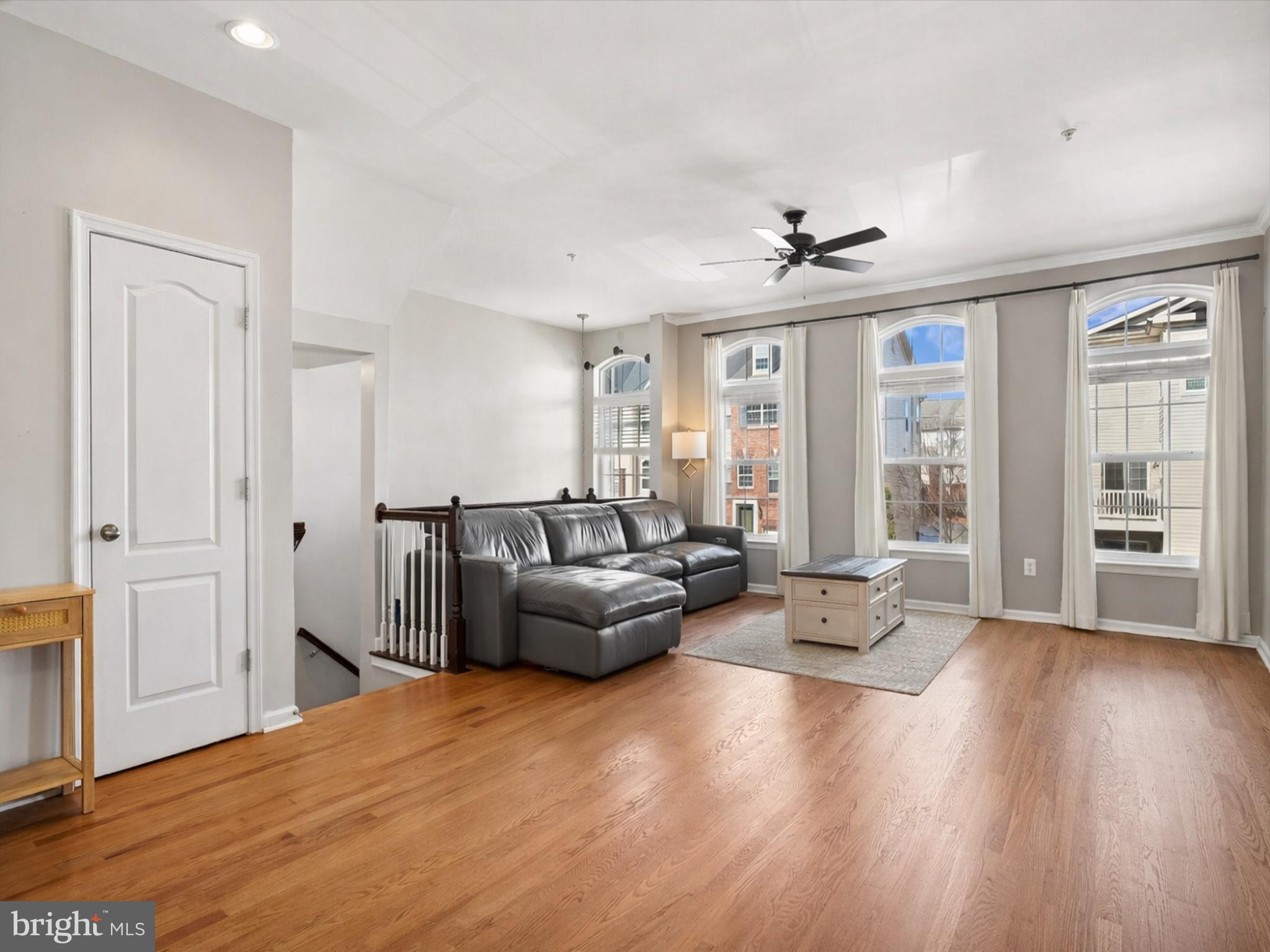 7326 MOCKINGBIRD CIRCLE