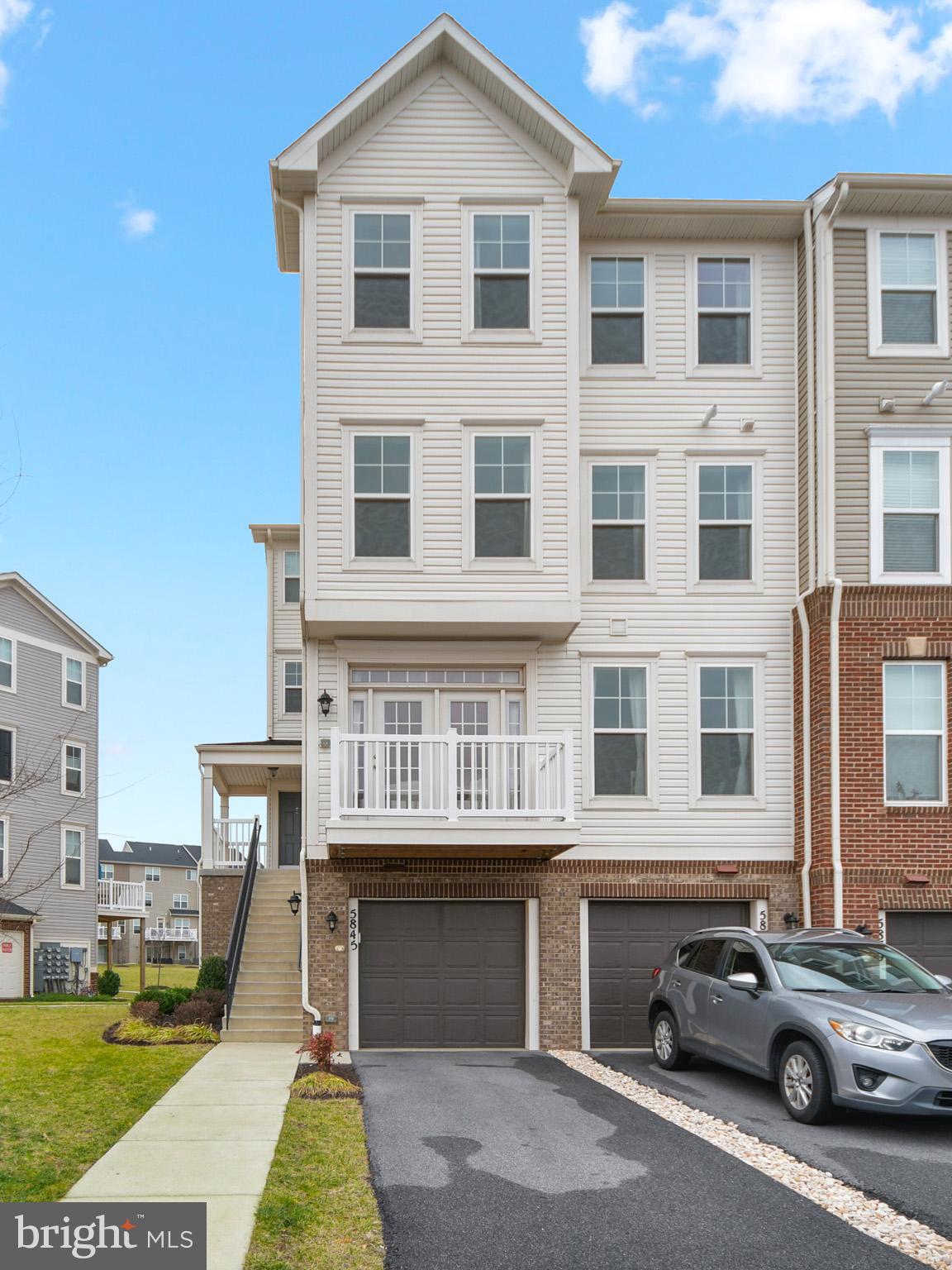 JEFFERSON PLACE - Residential