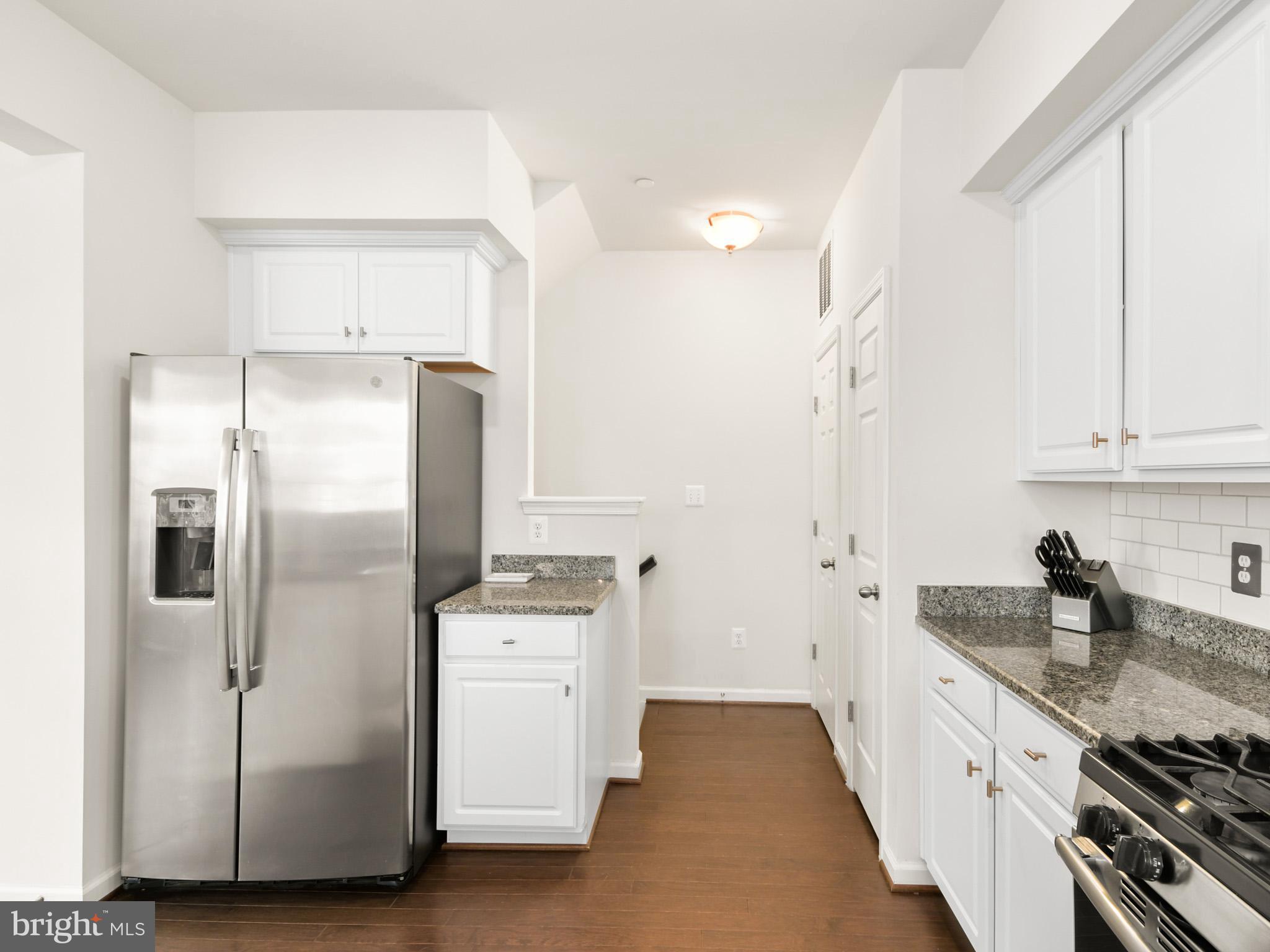 JEFFERSON PLACE - Residential