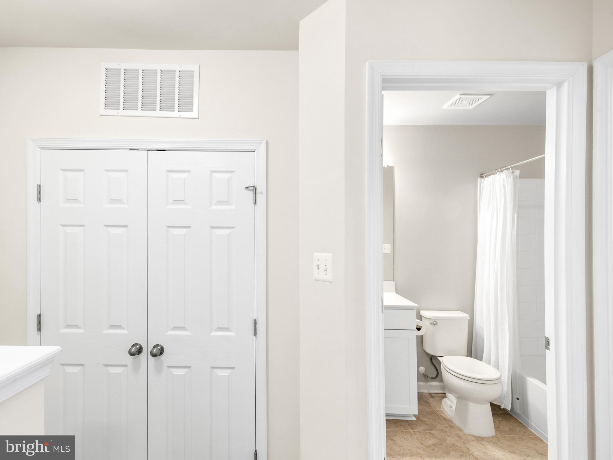 JEFFERSON PLACE - Residential