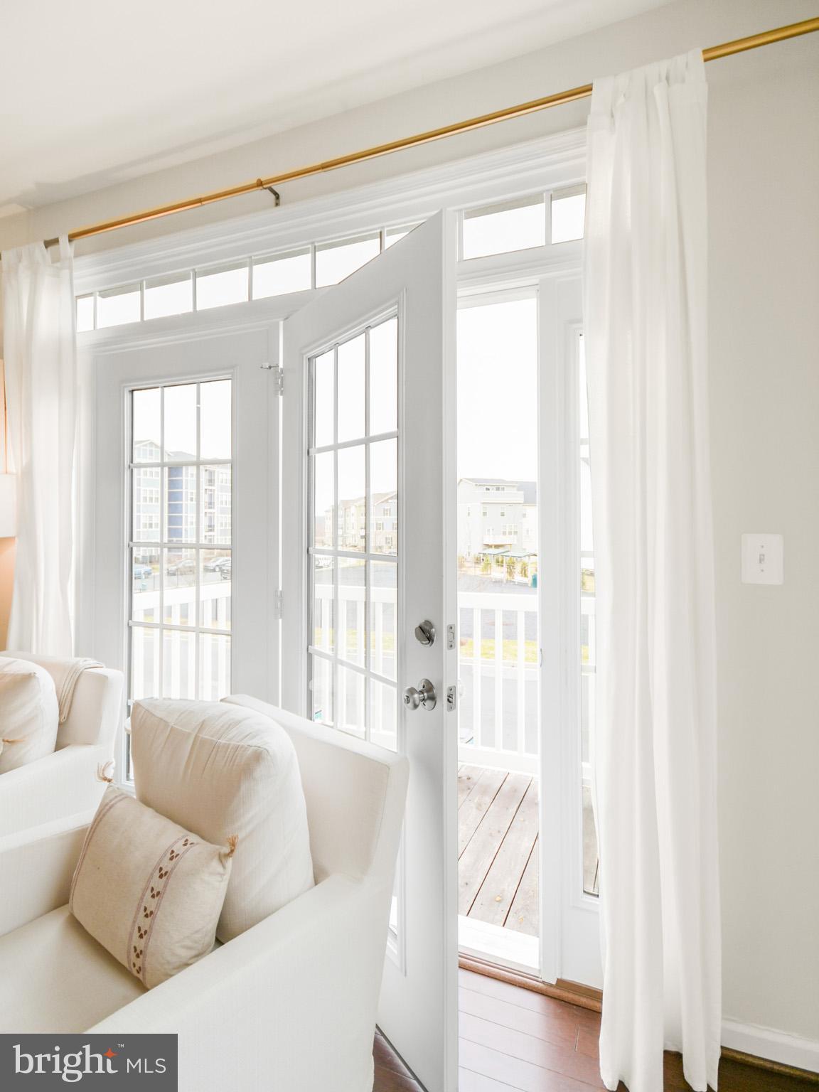 JEFFERSON PLACE - Residential