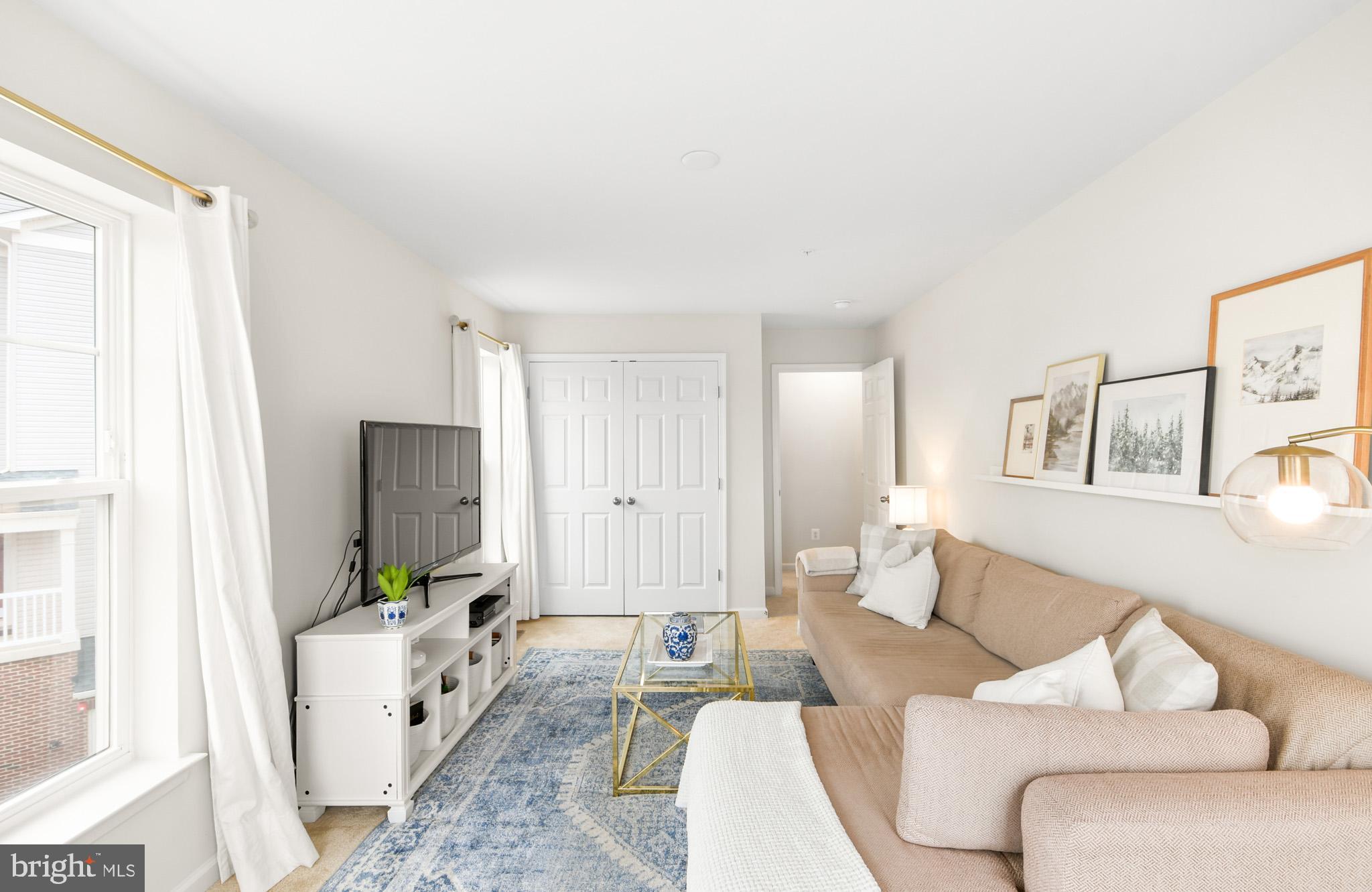 JEFFERSON PLACE - Residential