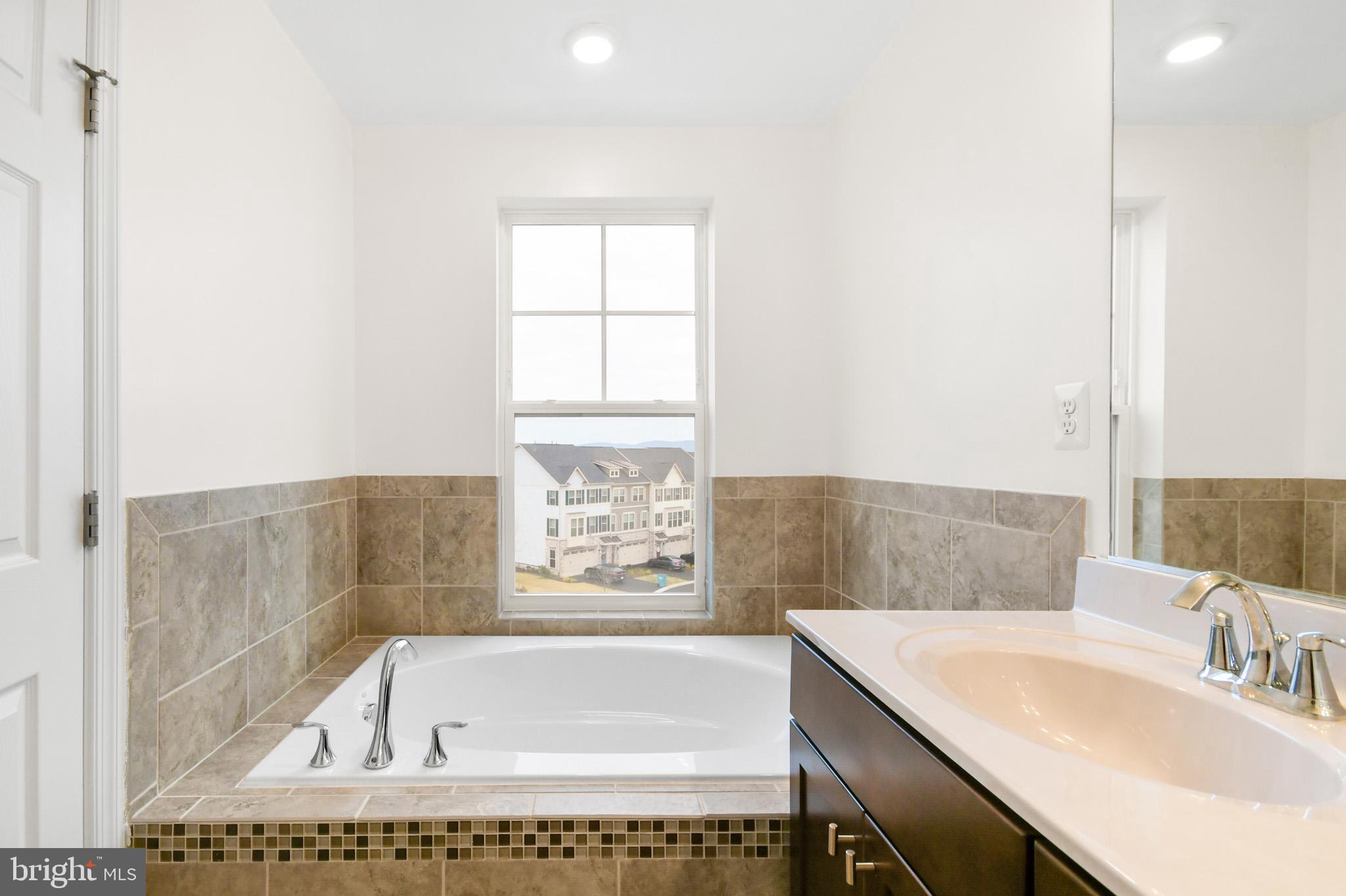 JEFFERSON PLACE - Residential