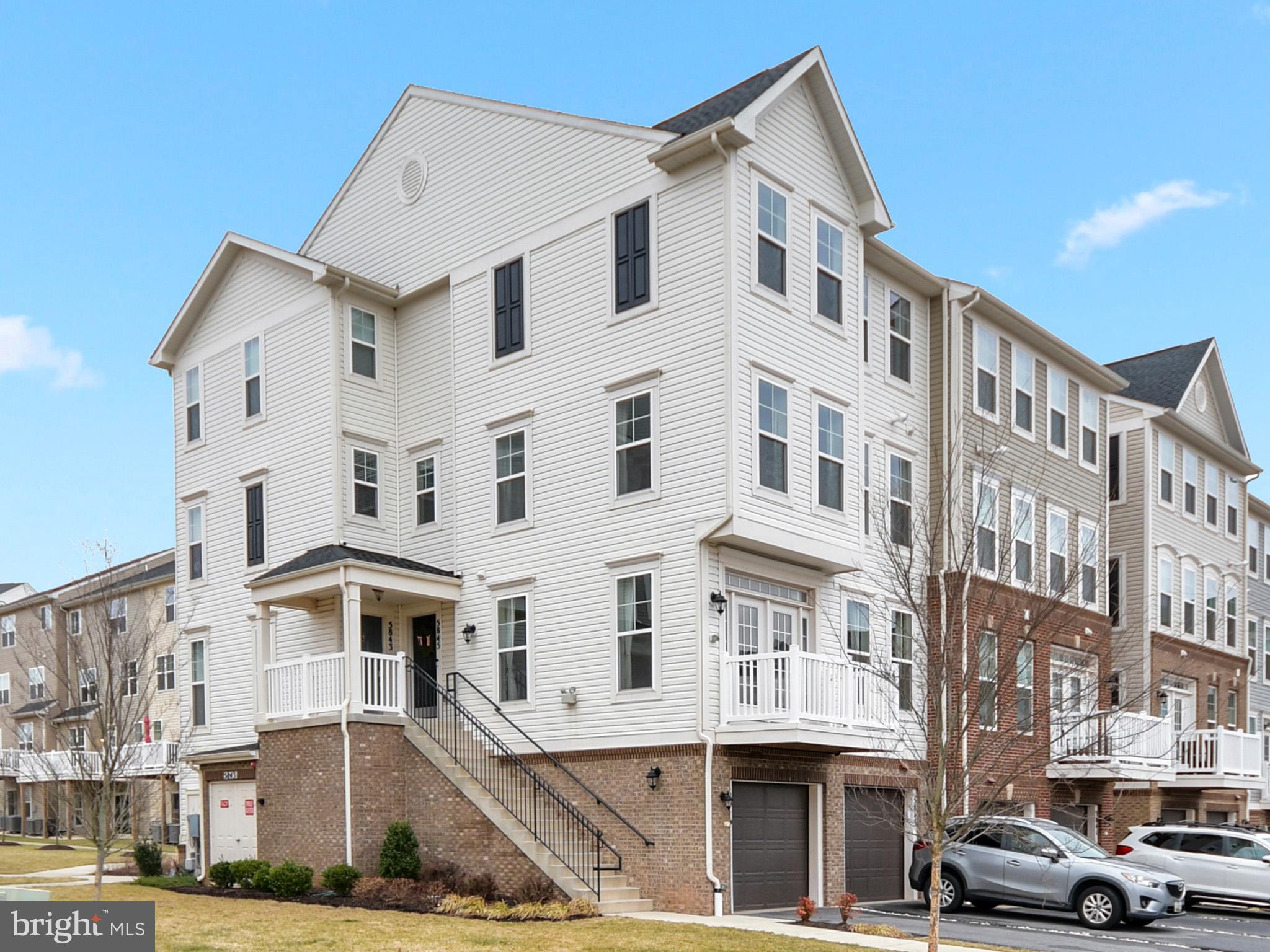 JEFFERSON PLACE - Residential