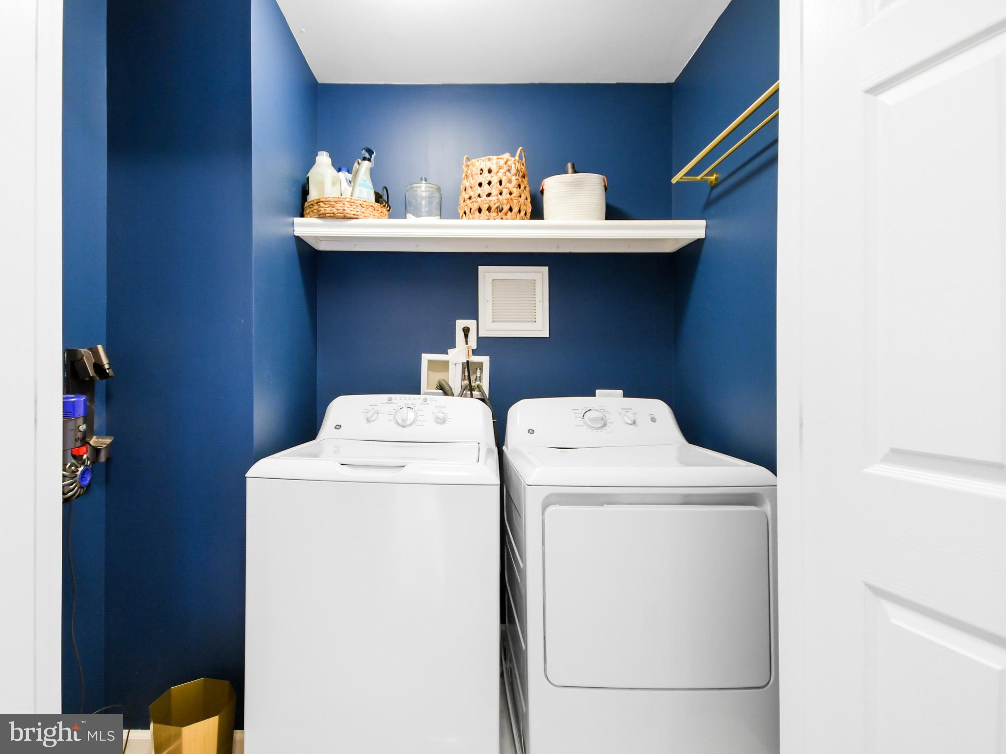 JEFFERSON PLACE - Residential