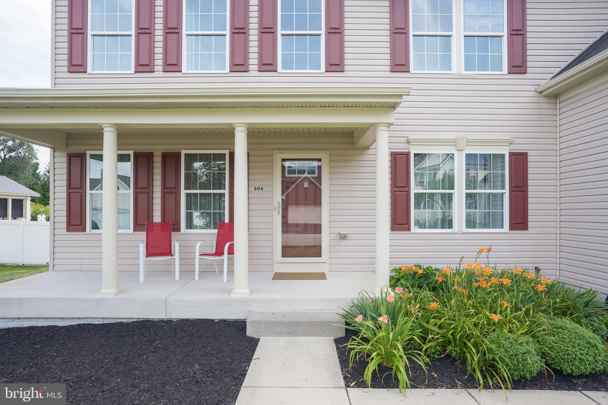 806 JANET DALE LANE