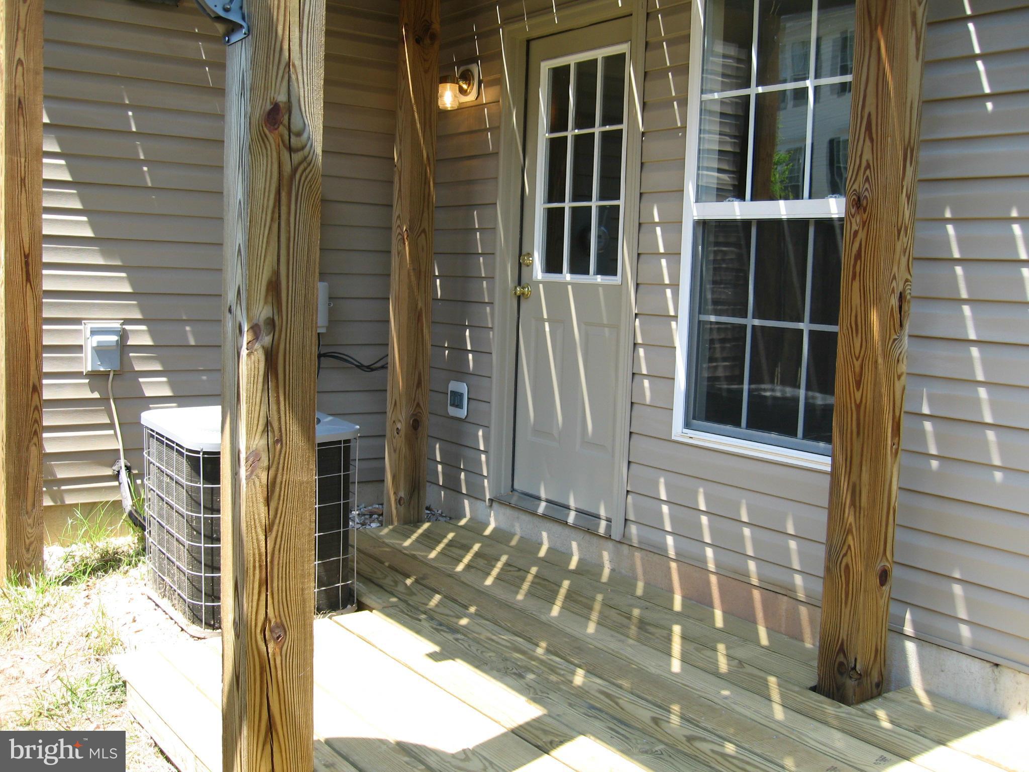 MOUNT VEE MANOR - Residential Lease