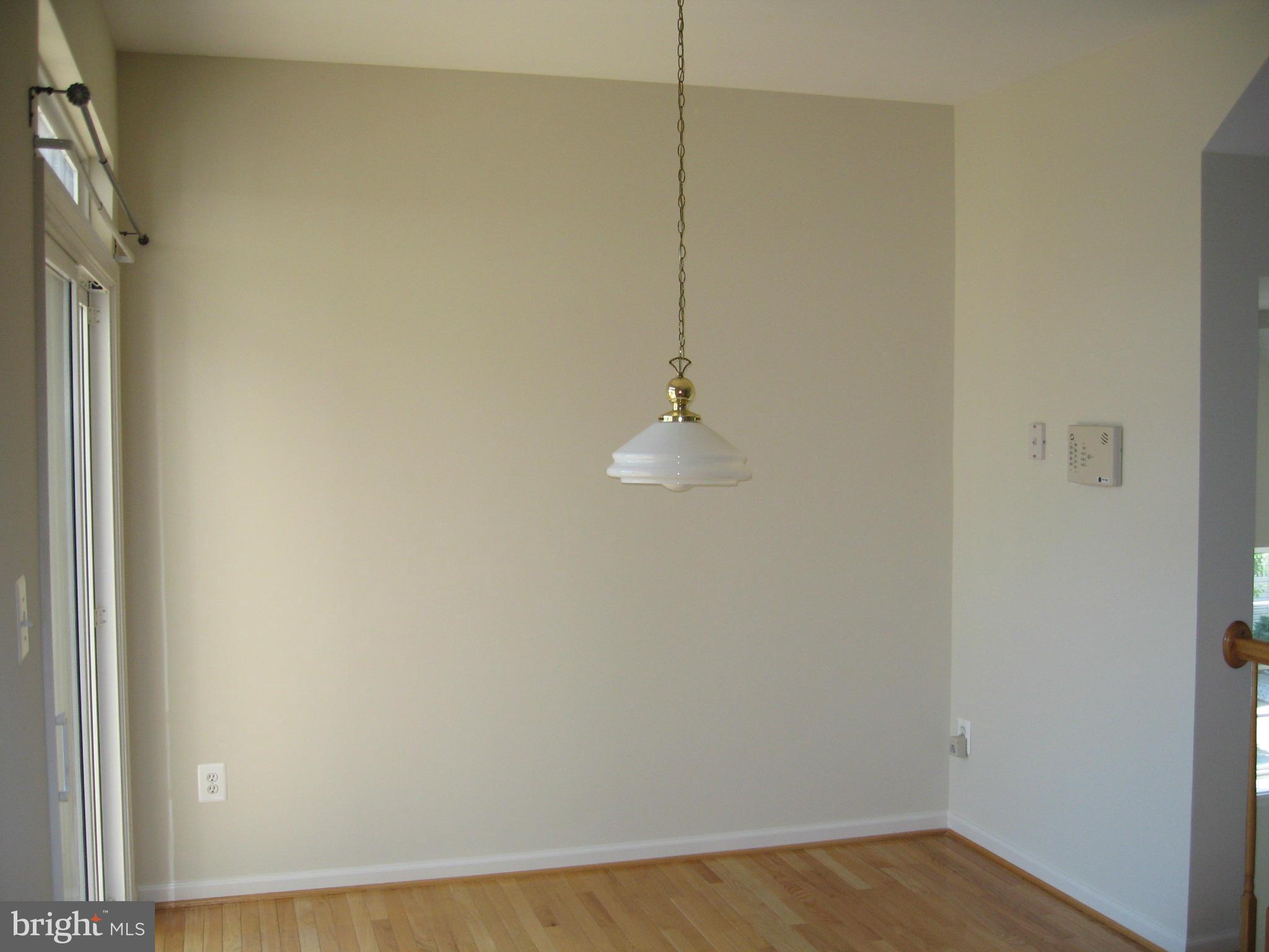 MOUNT VEE MANOR - Residential Lease