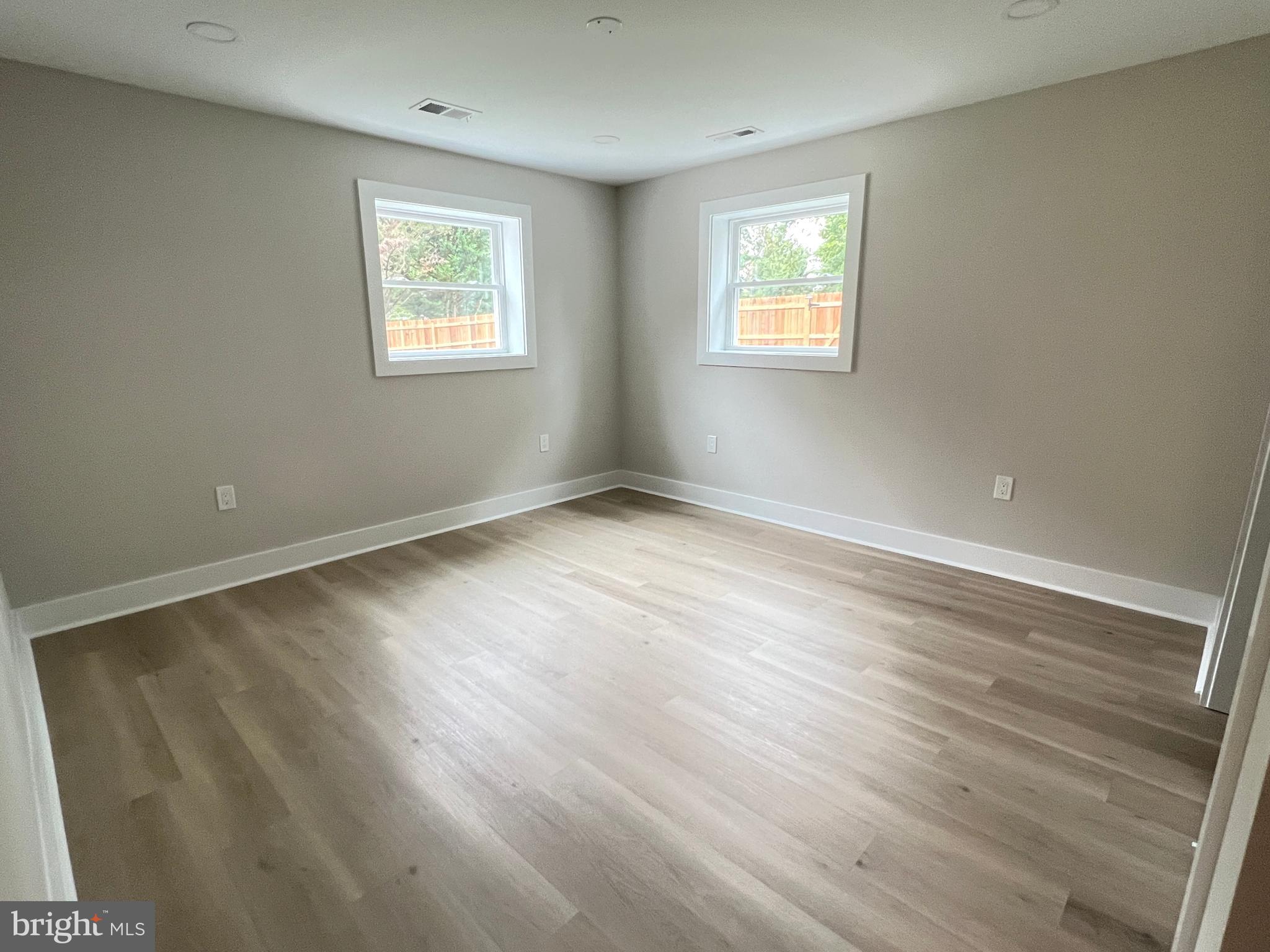 CEDARMEADE - Residential Lease