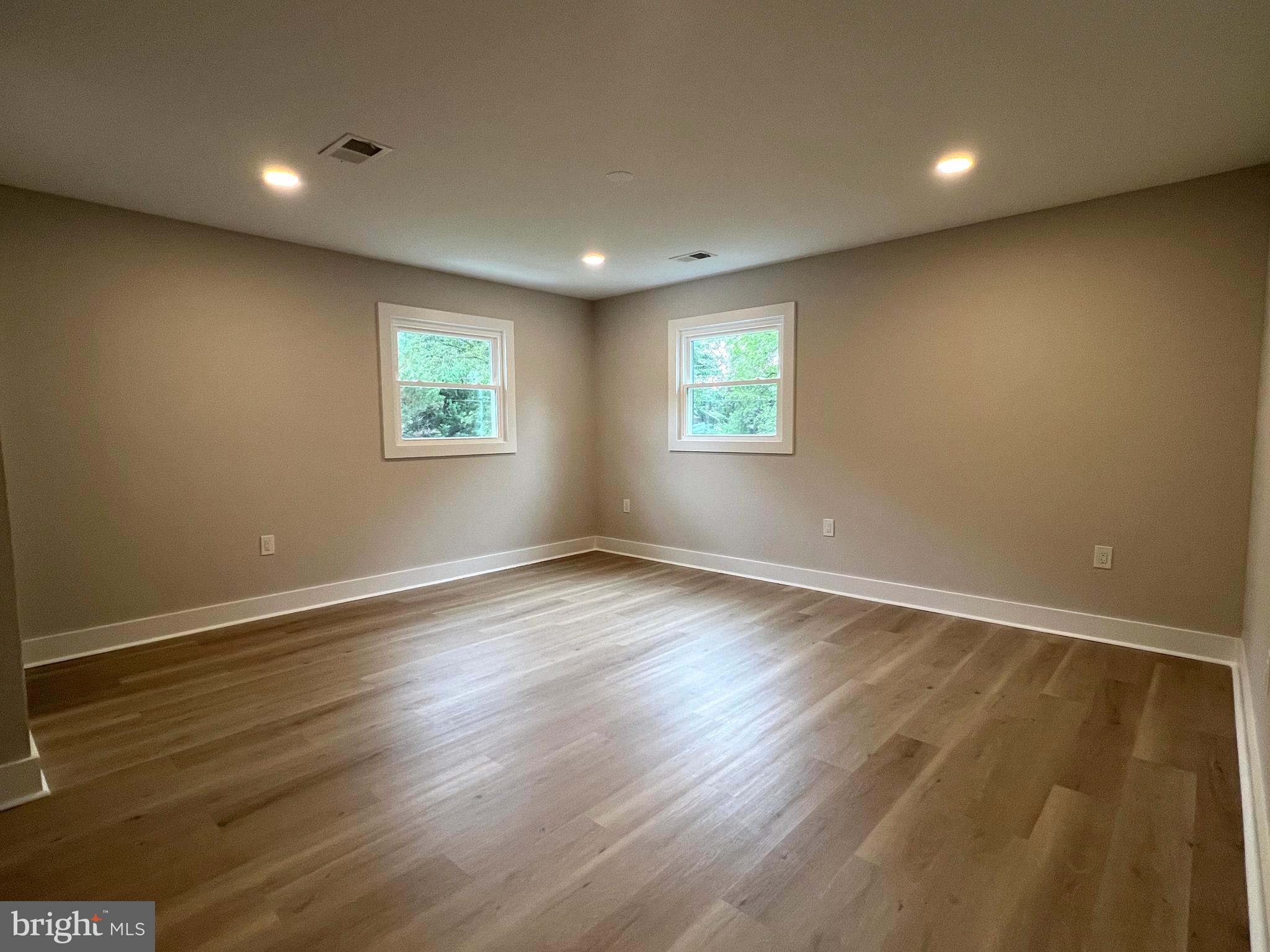 CEDARMEADE - Residential Lease