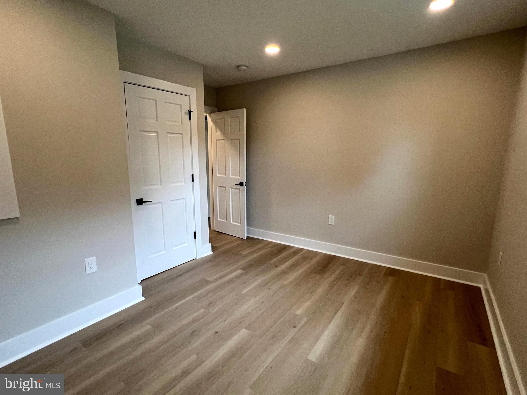 CEDARMEADE - Residential Lease