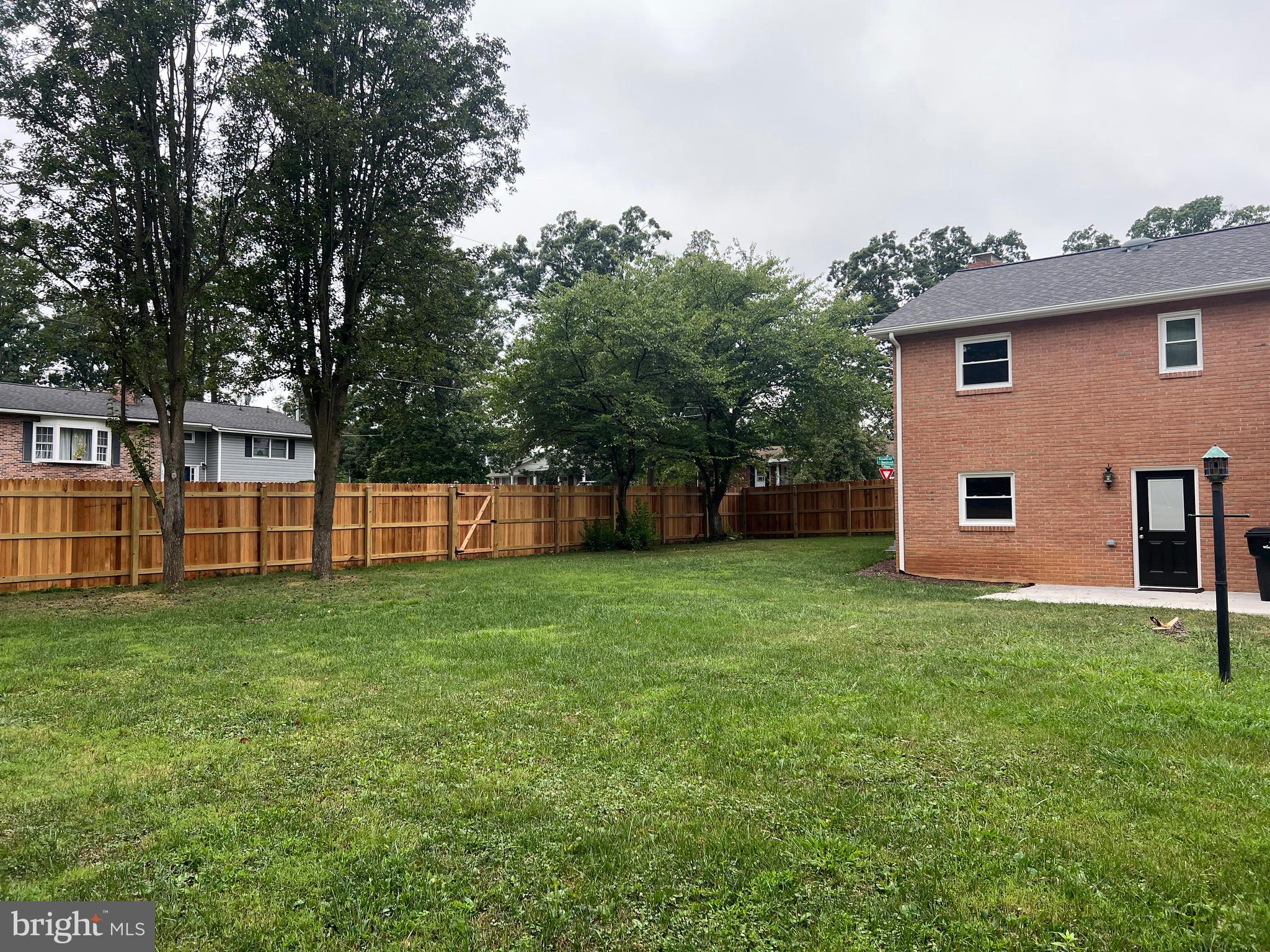 CEDARMEADE - Residential Lease