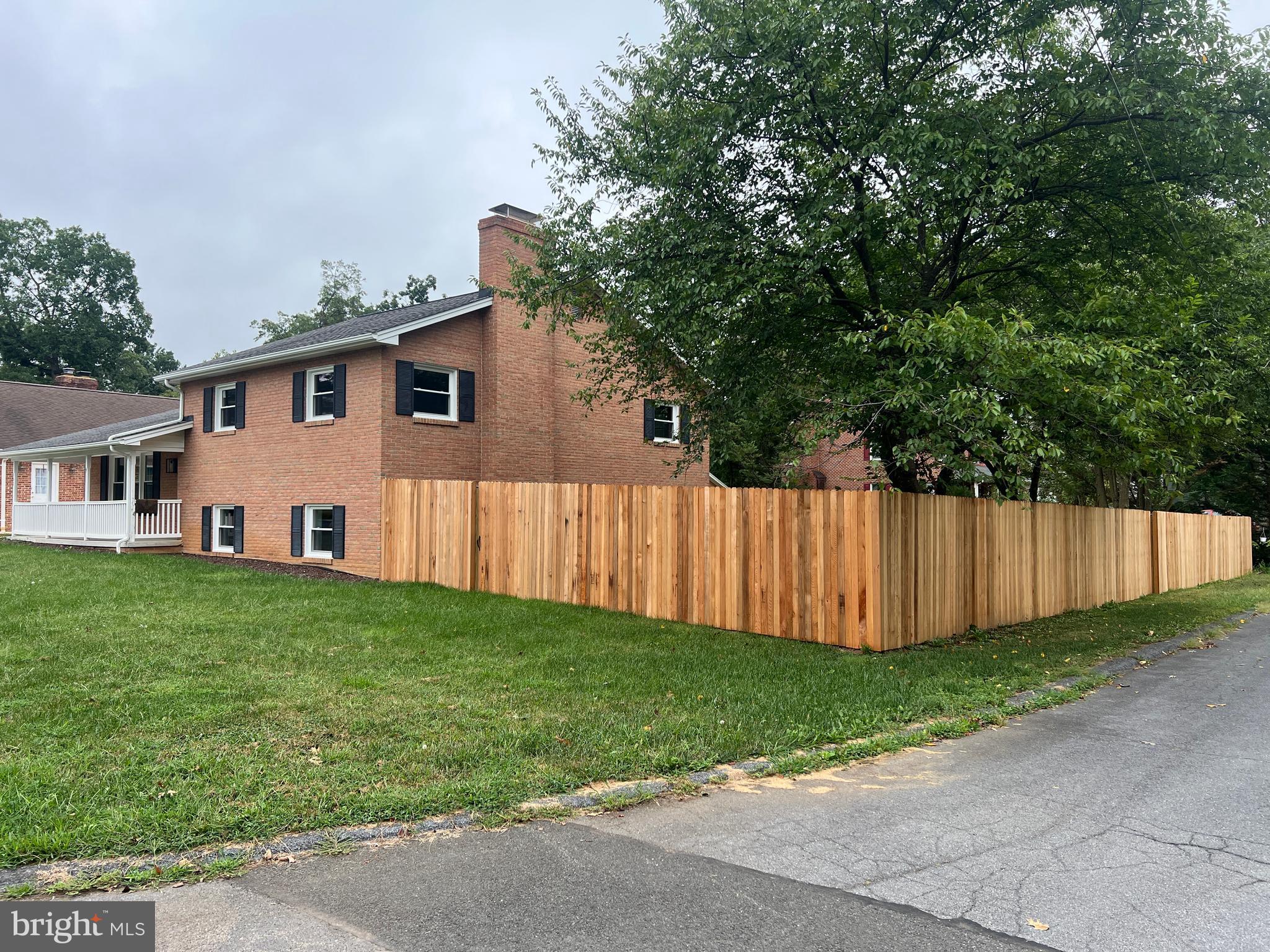 CEDARMEADE - Residential Lease