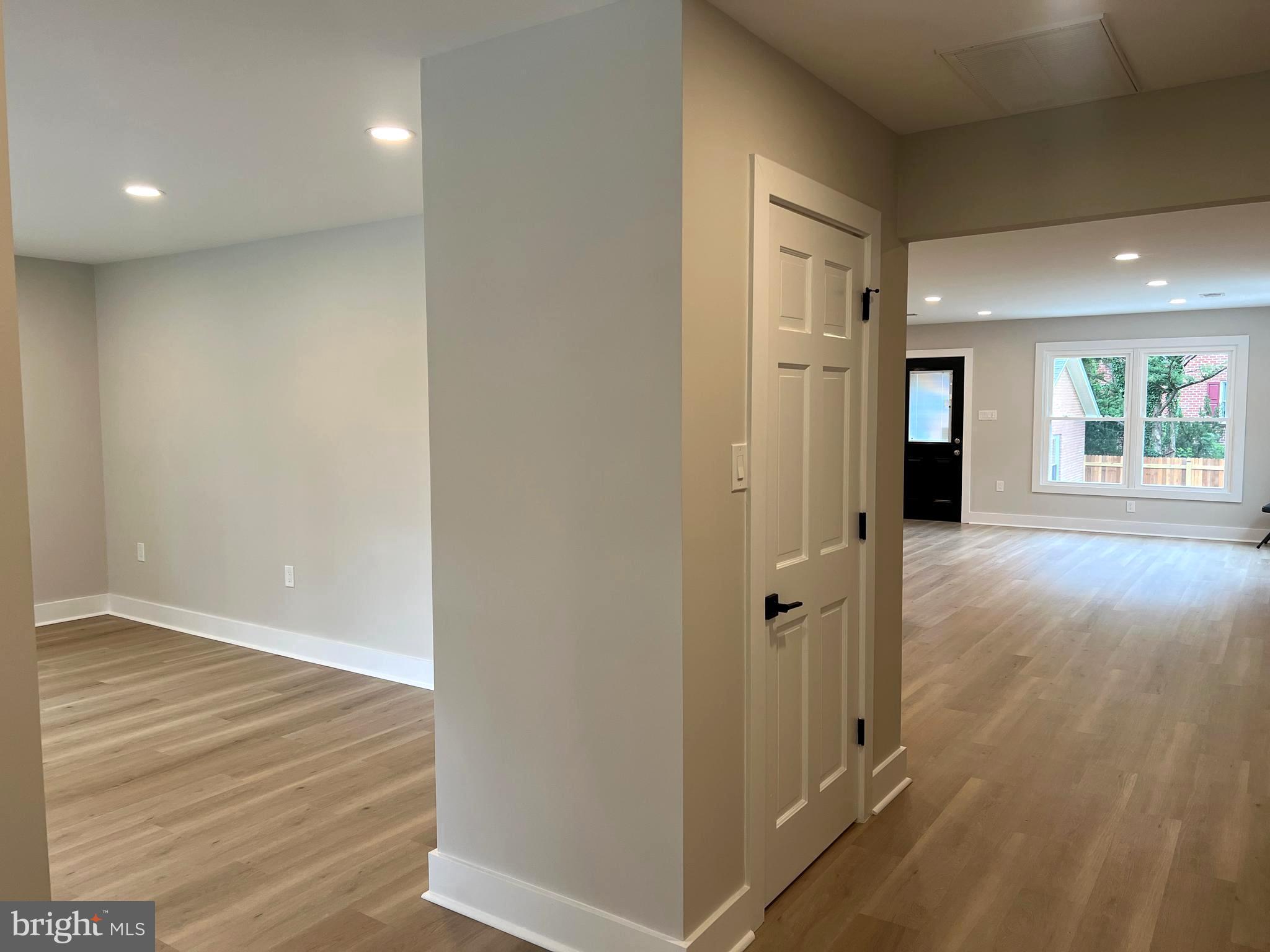 CEDARMEADE - Residential Lease