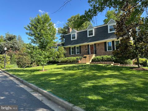 3930 6TH STREET S ARLINGTON VA 22204