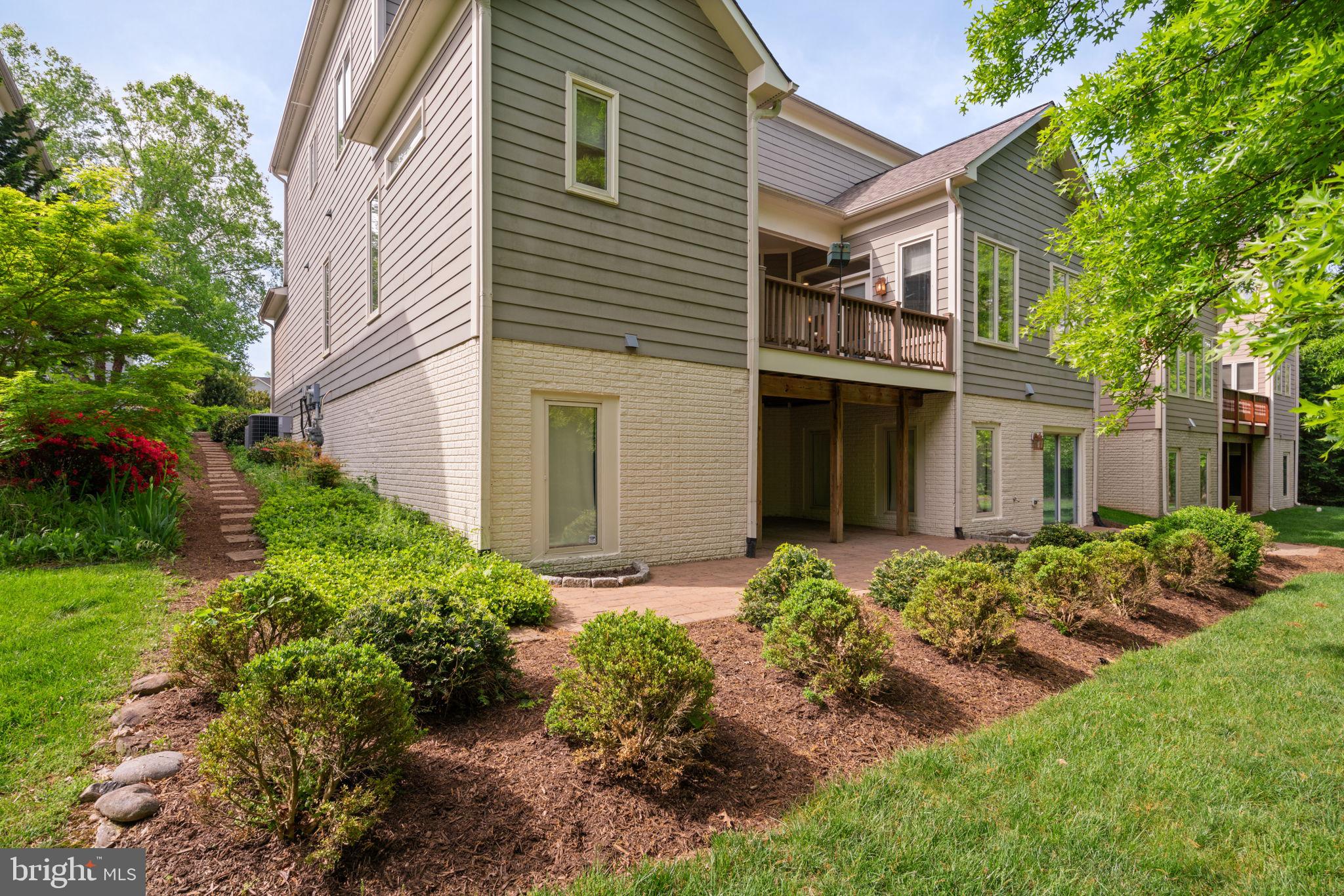 OAK MARR COURTS - Residential