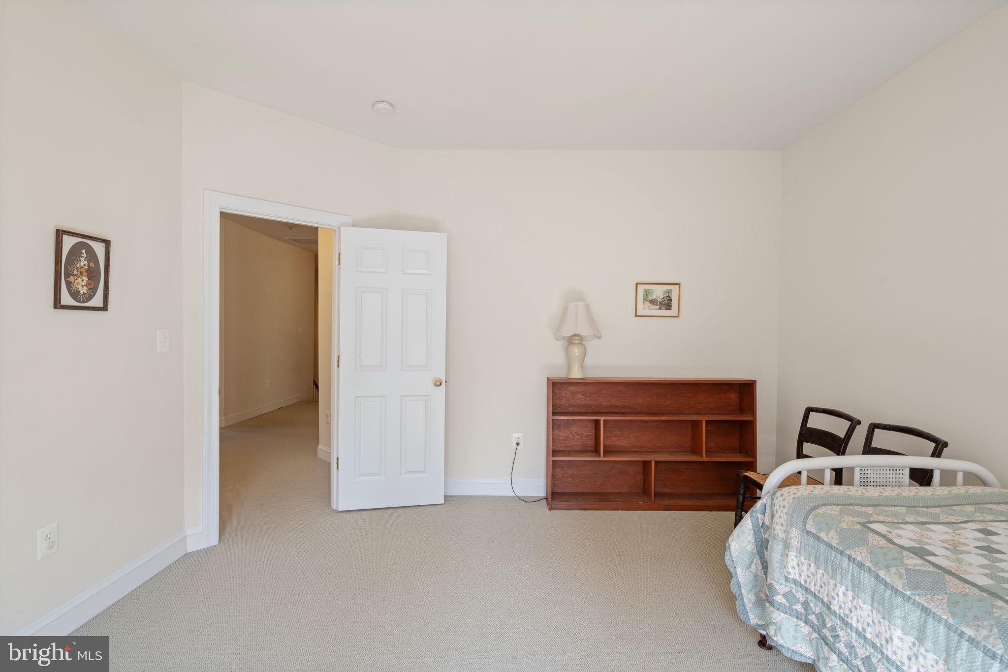 OAK MARR COURTS - Residential