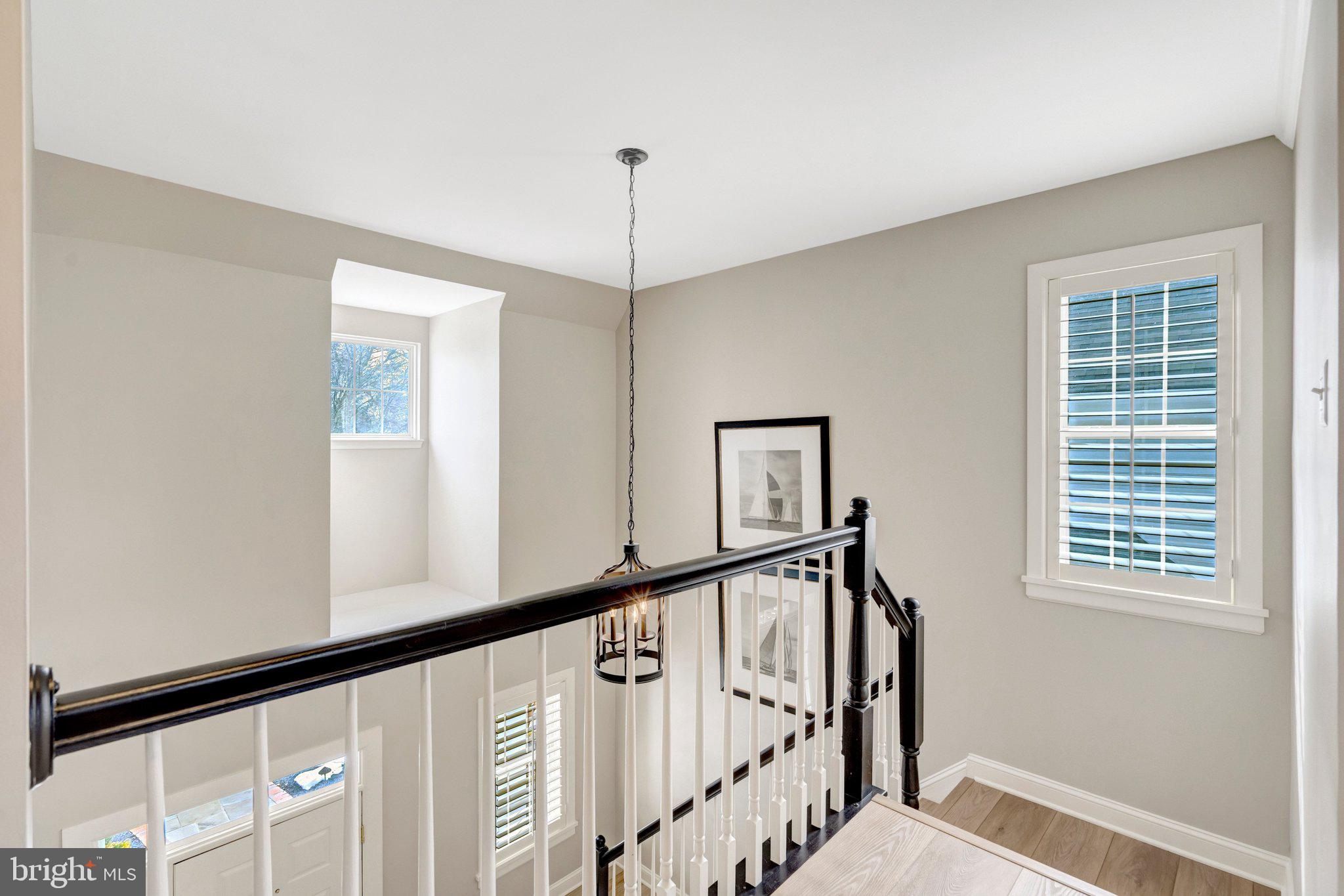 SOUTH RIDING - Residential