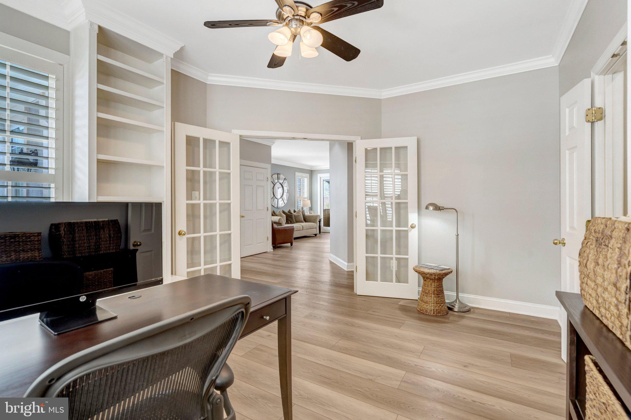 SOUTH RIDING - Residential