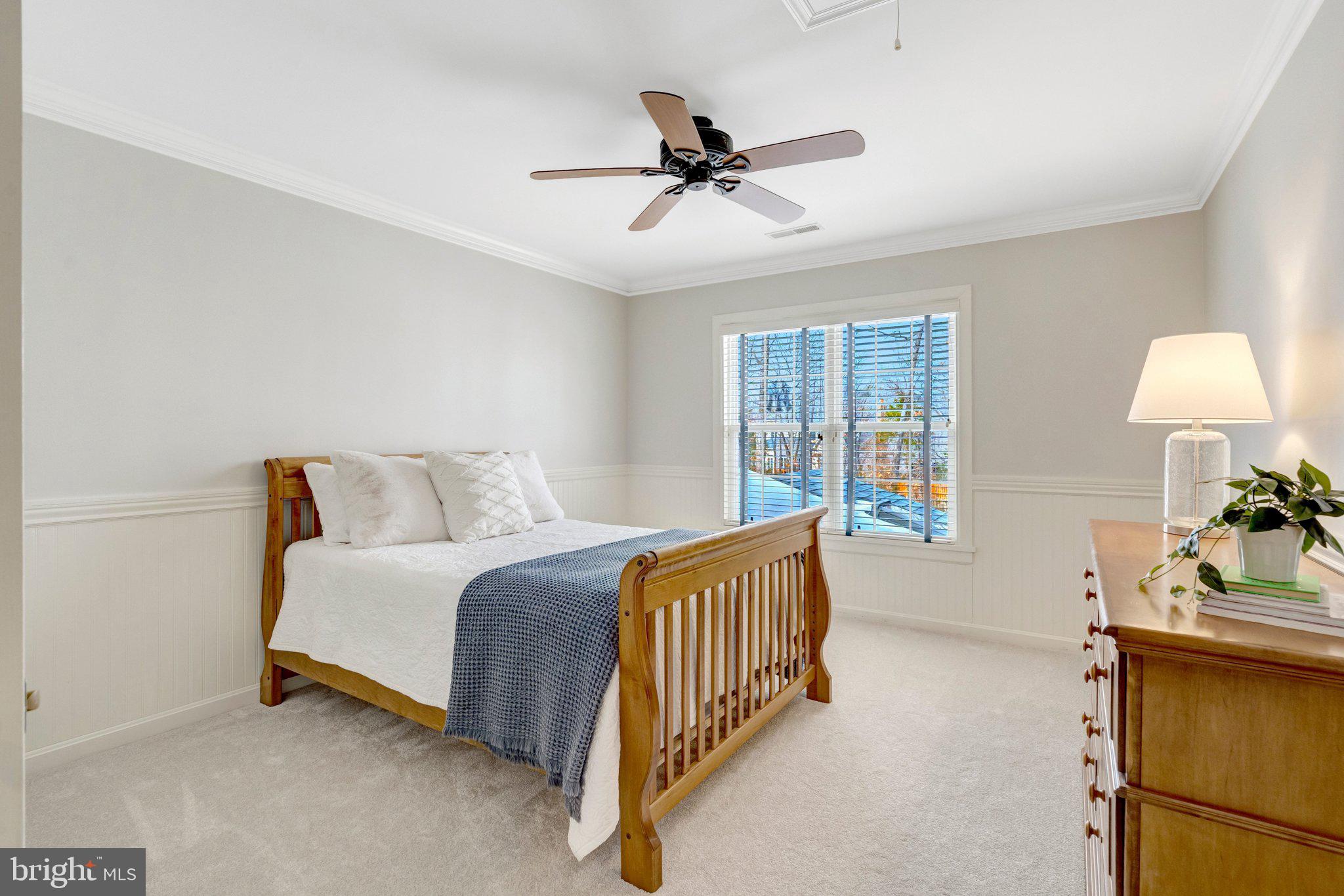 SOUTH RIDING - Residential