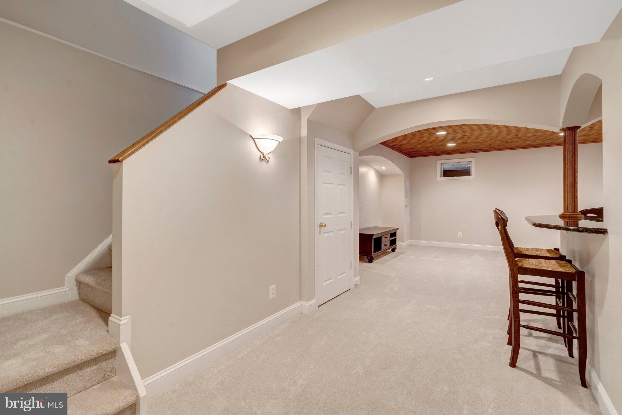 SOUTH RIDING - Residential