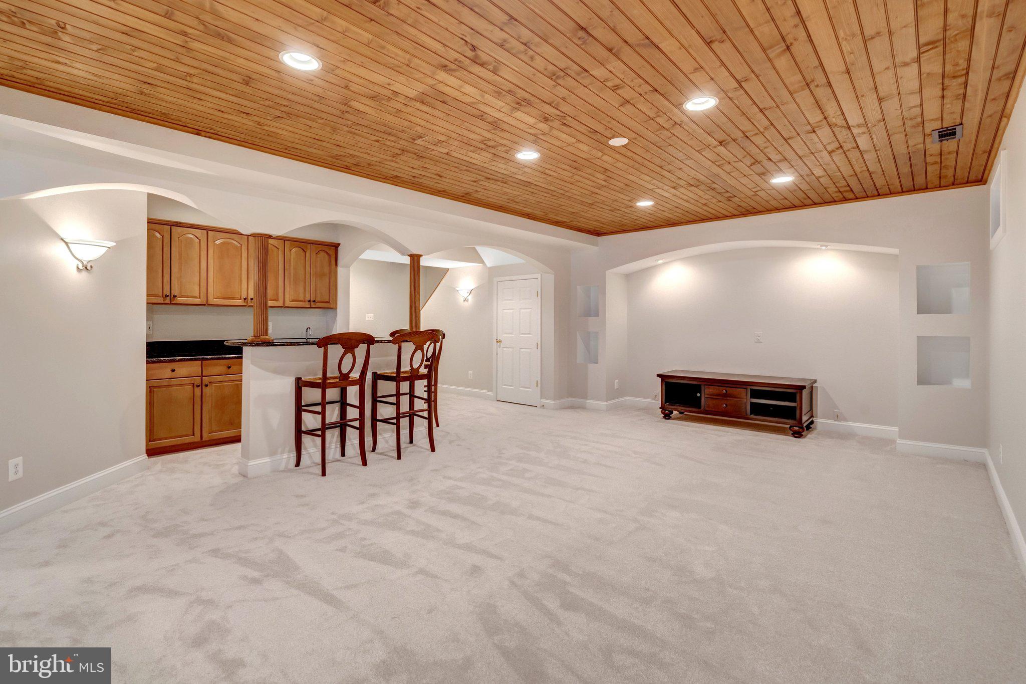 SOUTH RIDING - Residential