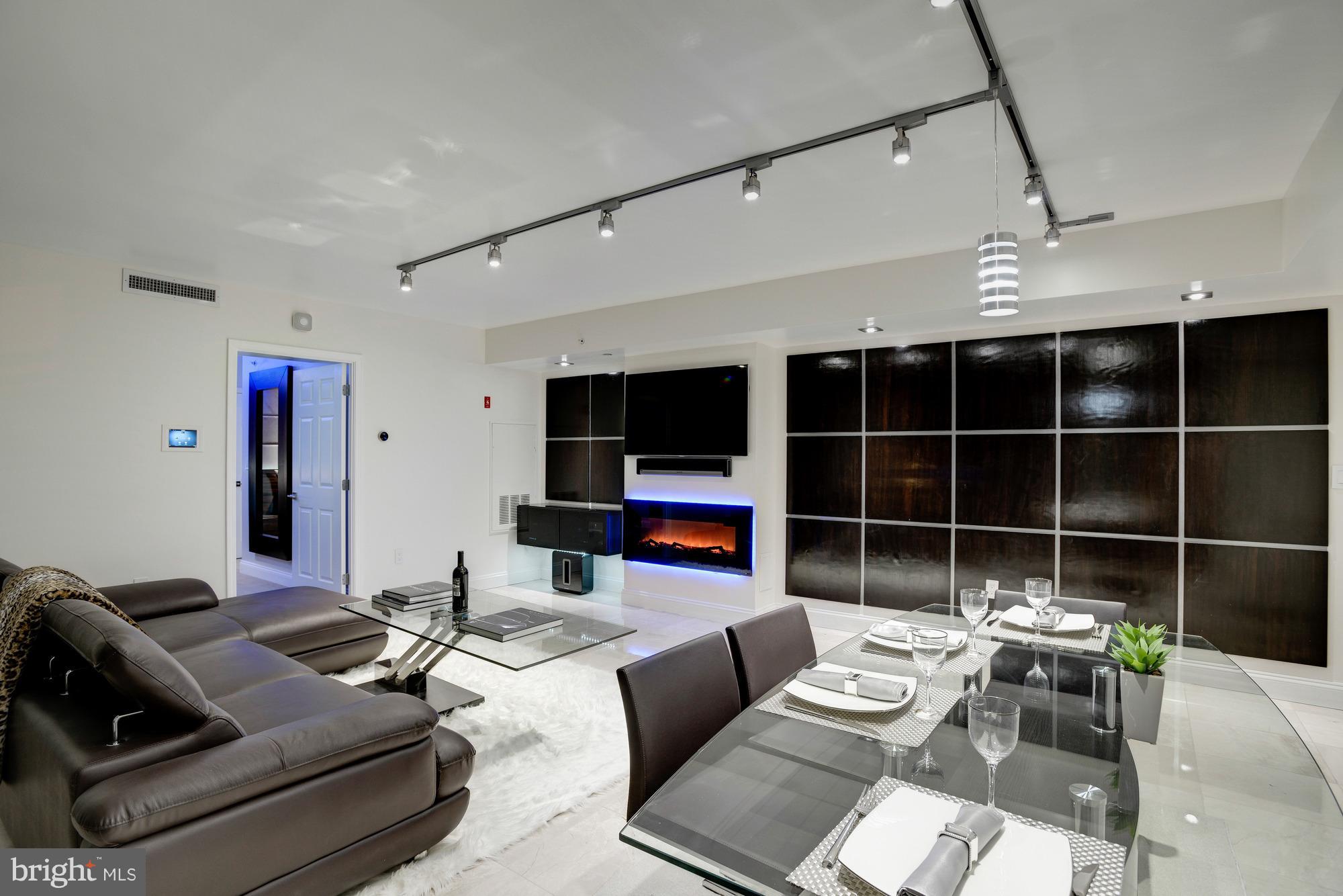 GALLERY AT WHITE FLINT - Residential Lease