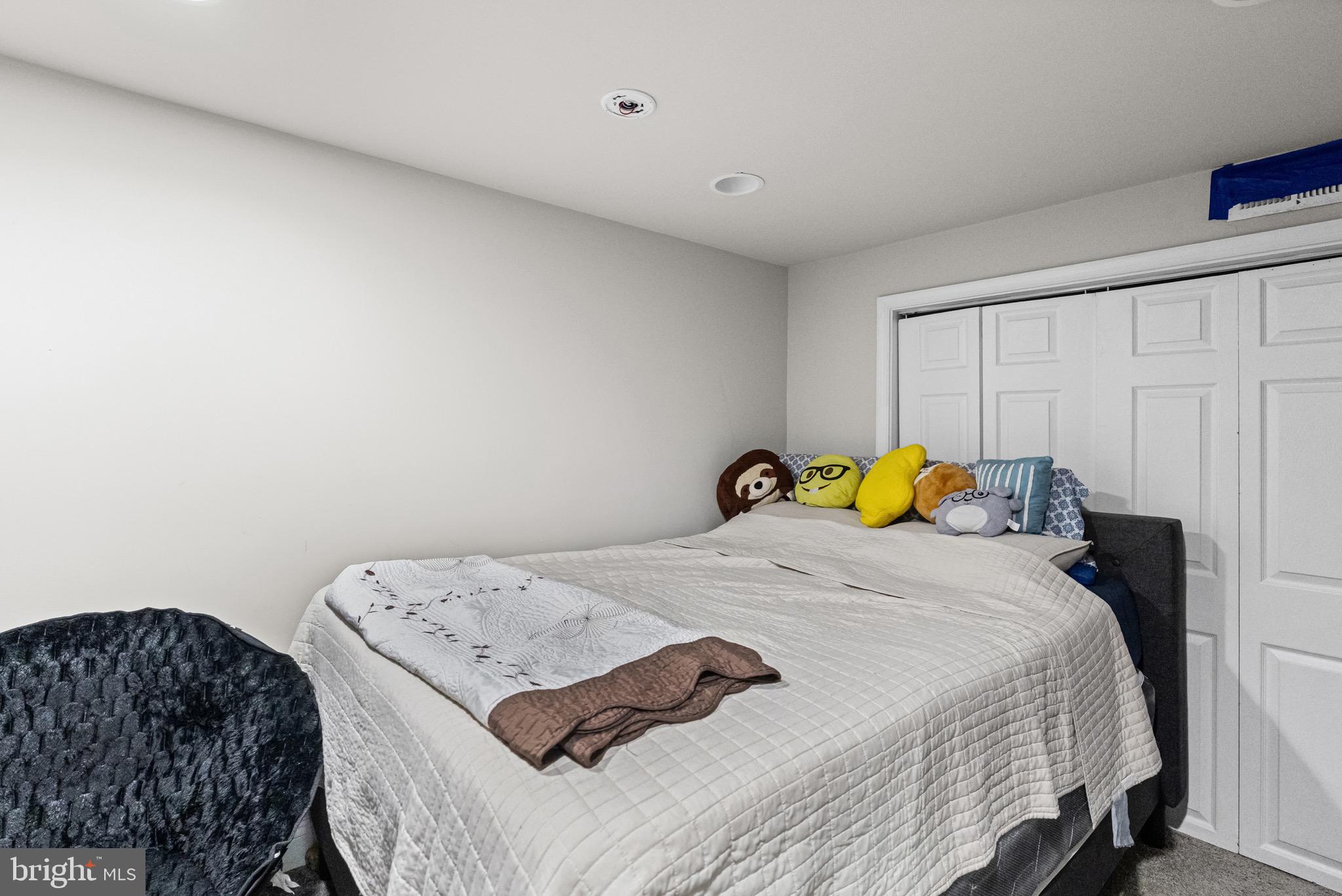 ARLINGTON - Residential