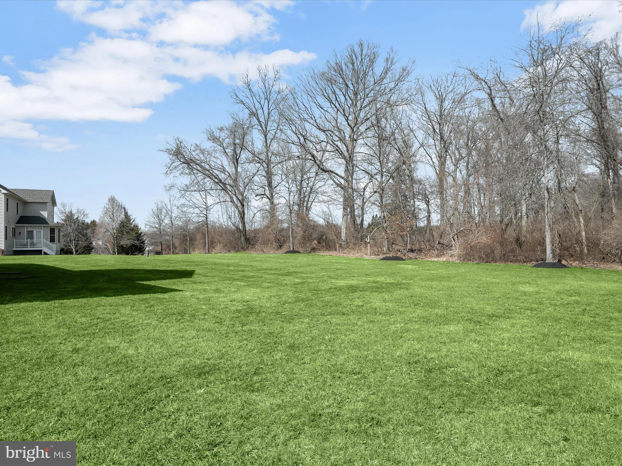 SHEPPARD MANOR - Residential