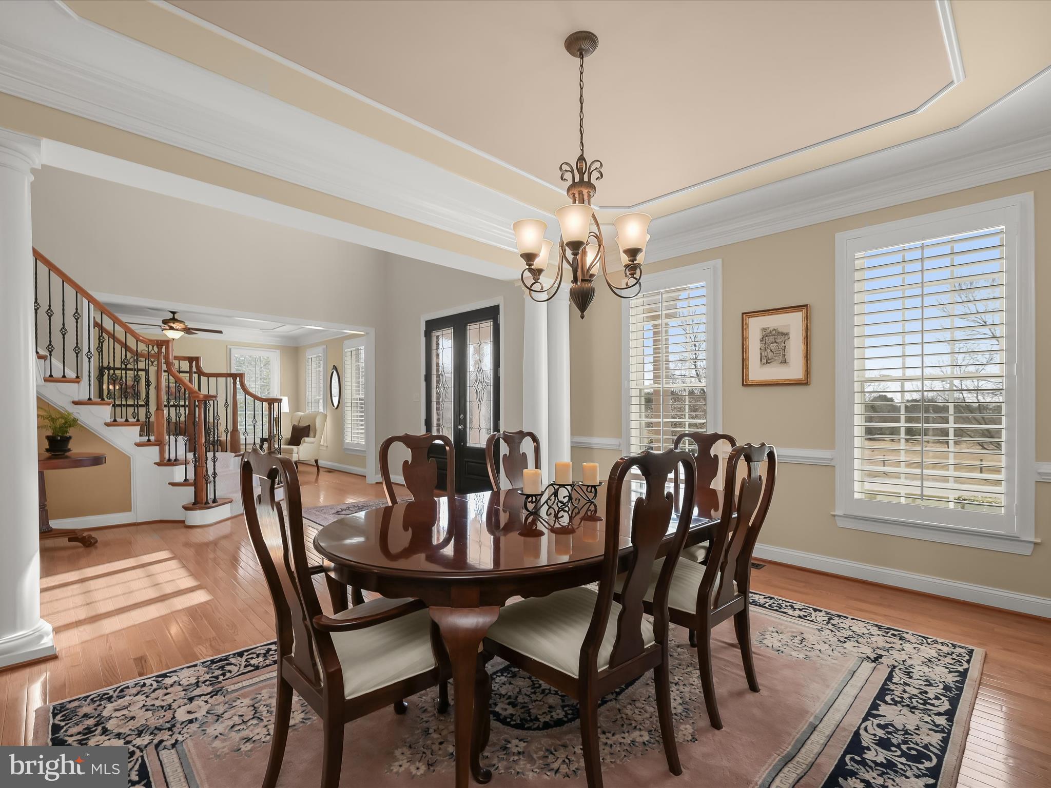 SHEPPARD MANOR - Residential