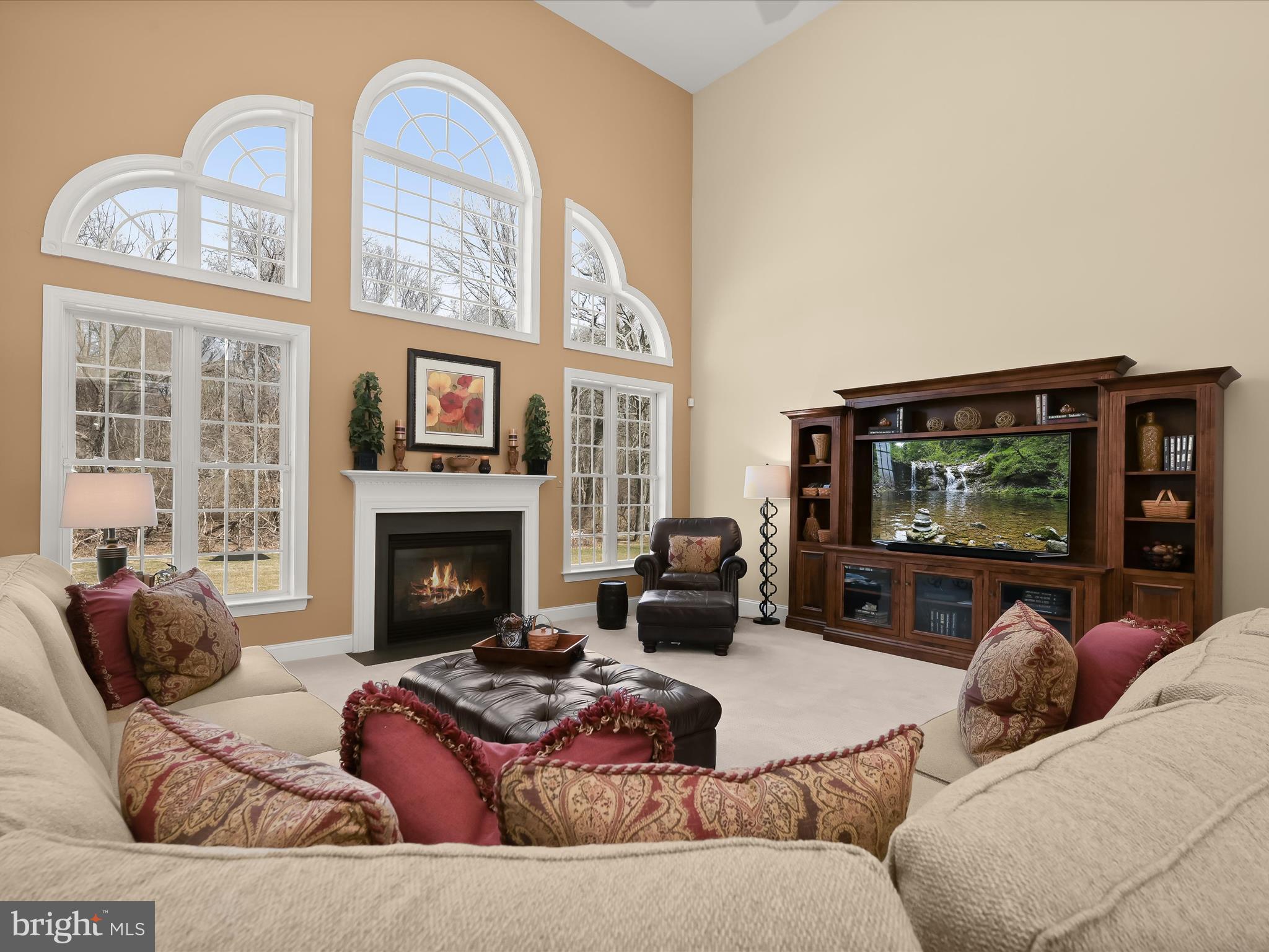 SHEPPARD MANOR - Residential