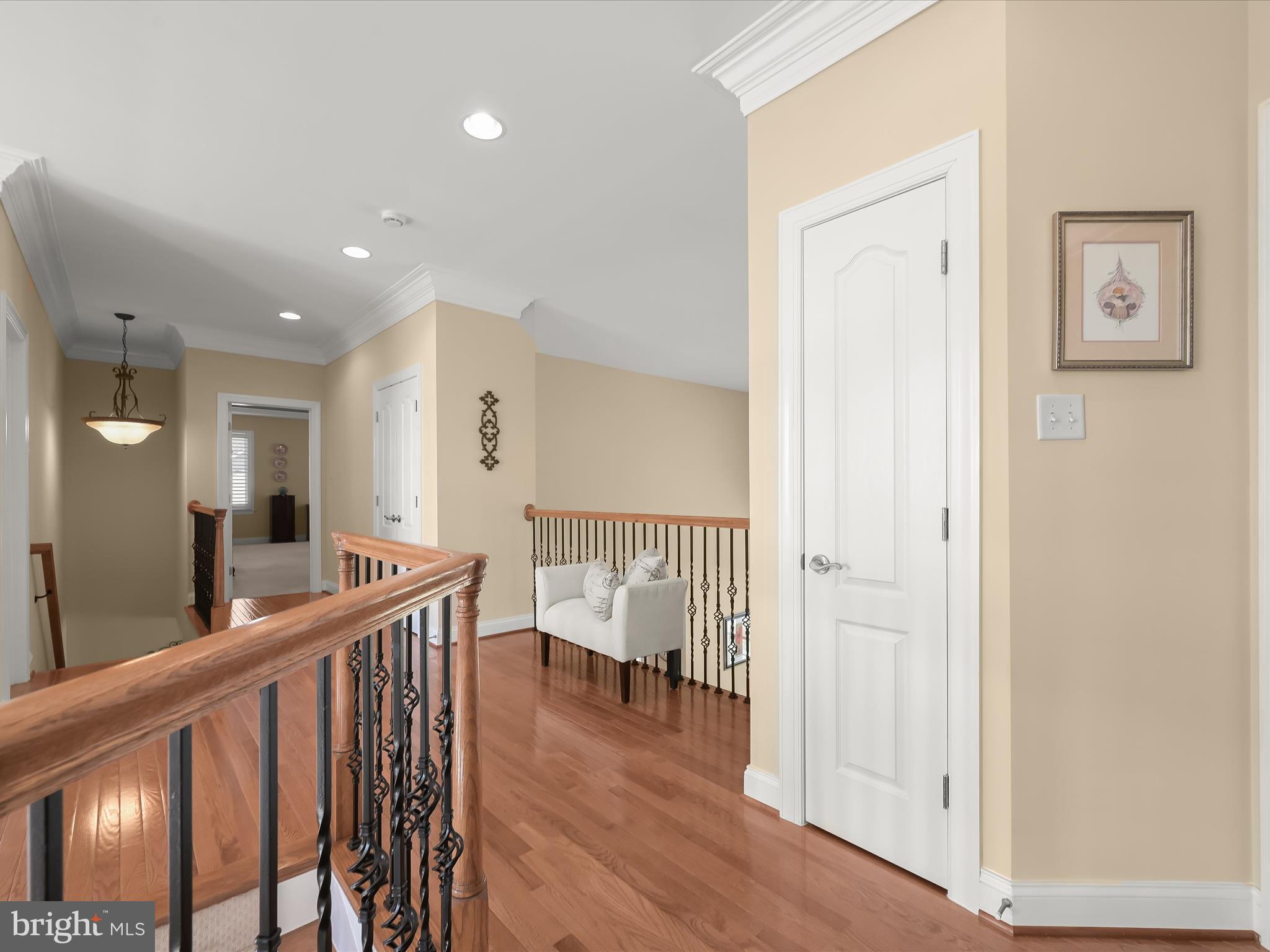 SHEPPARD MANOR - Residential