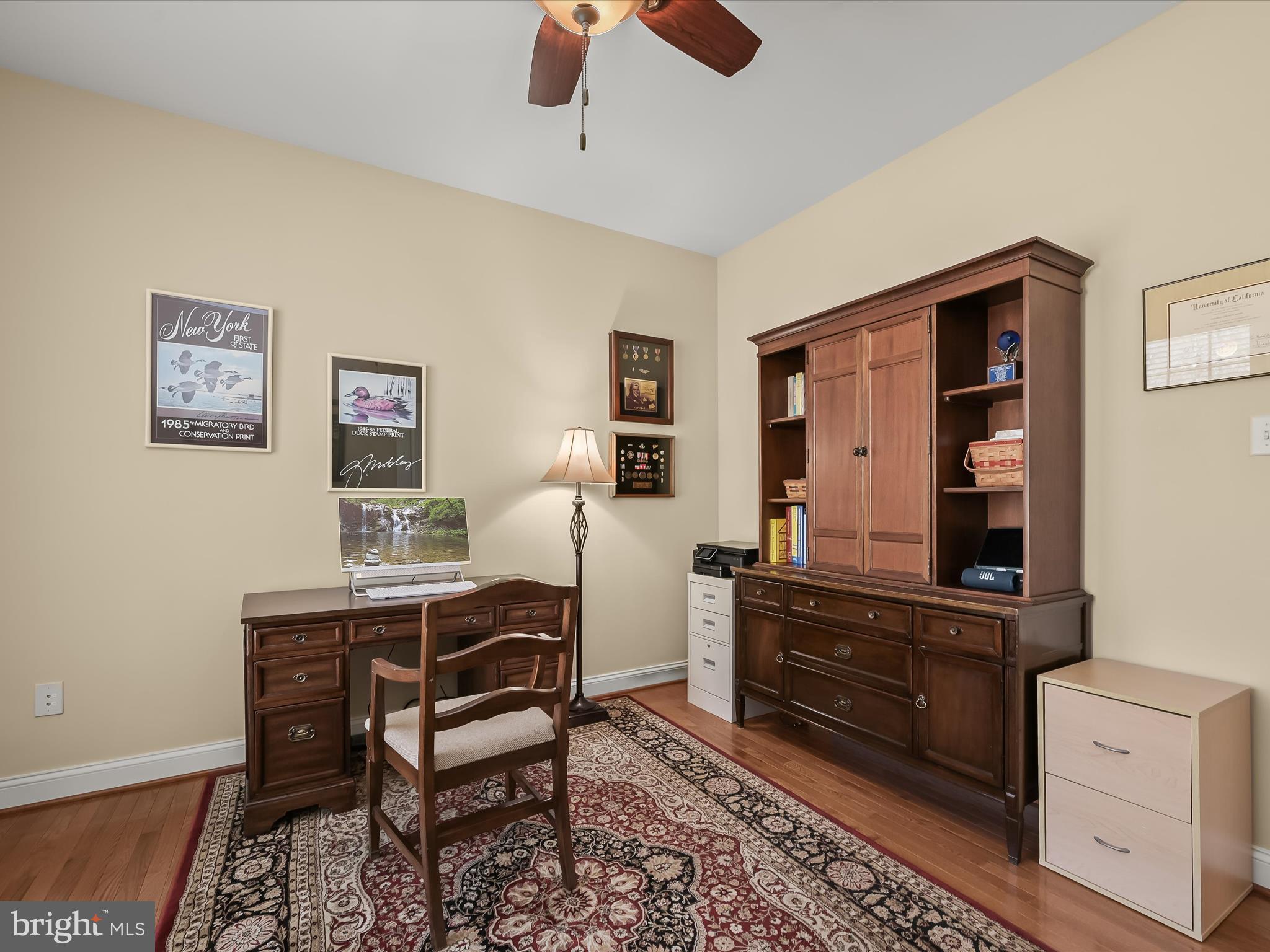 SHEPPARD MANOR - Residential