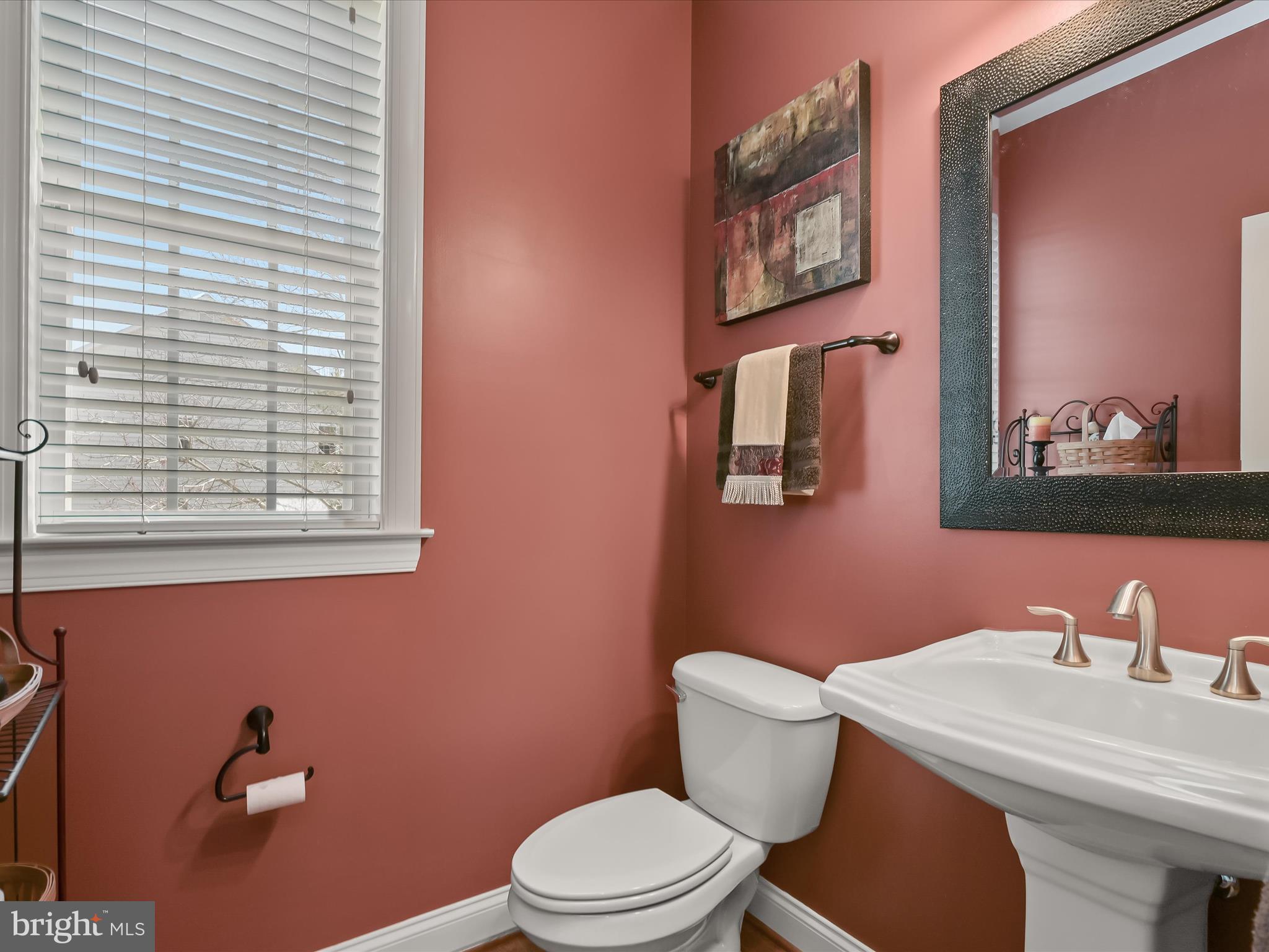 SHEPPARD MANOR - Residential