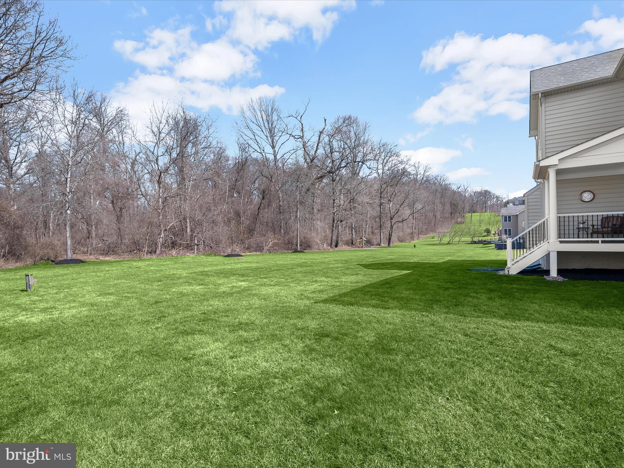 SHEPPARD MANOR - Residential