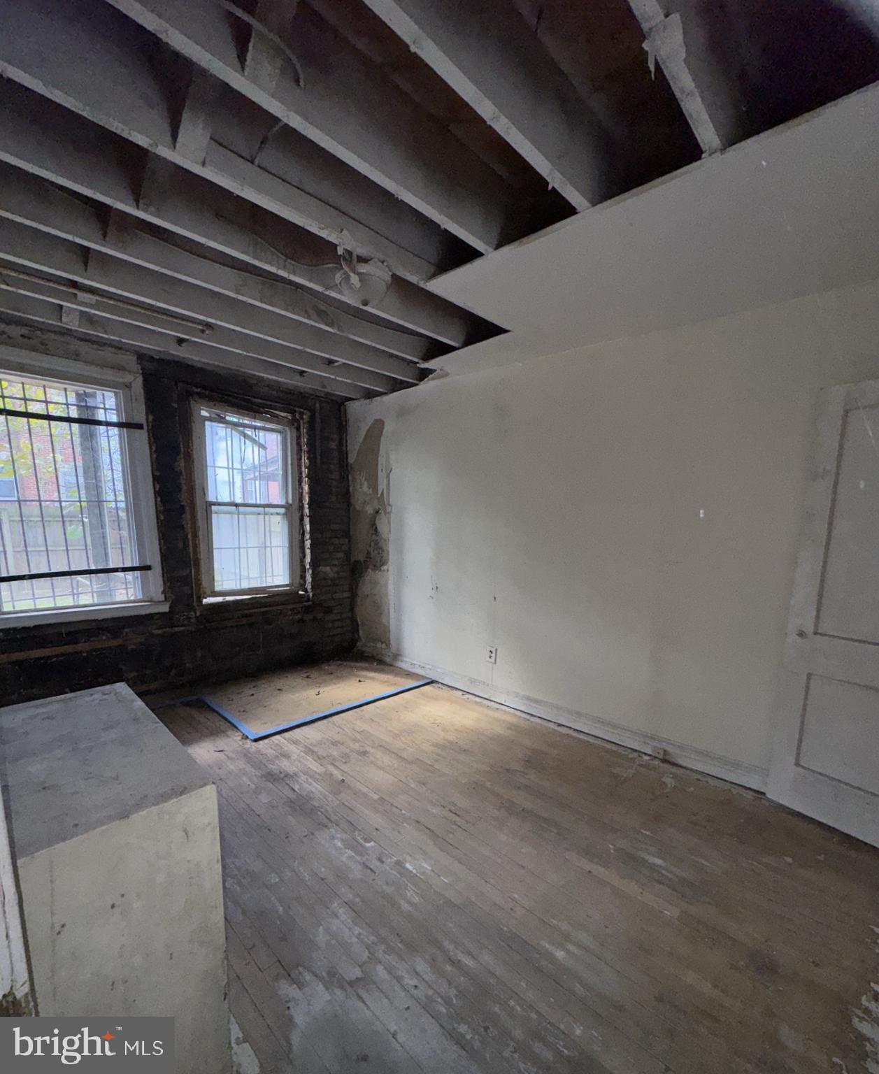 517 PARKLAND PLACE SE