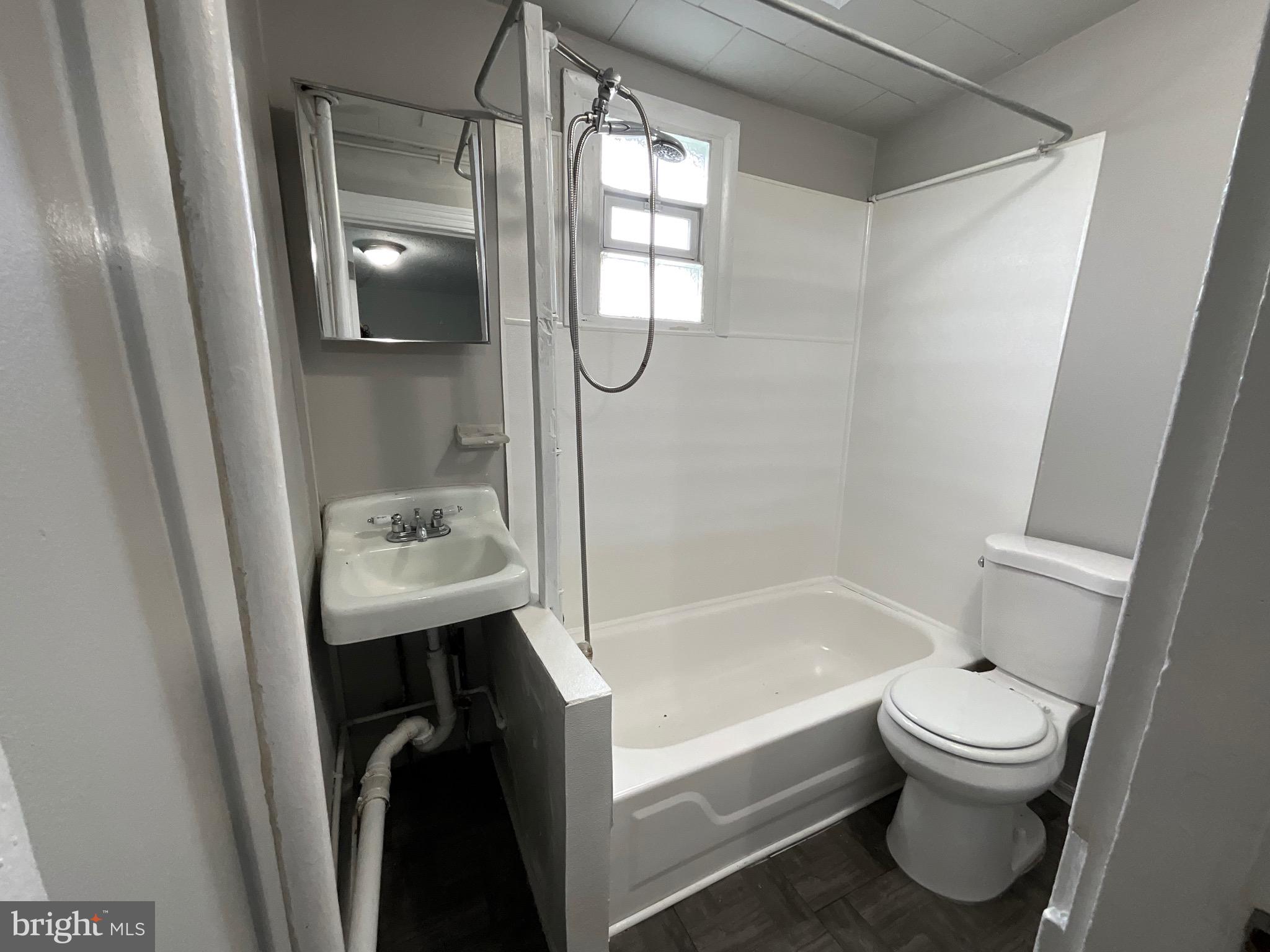 BETTER WAVERLY HISTORIC DISTRICT - Residential Lease