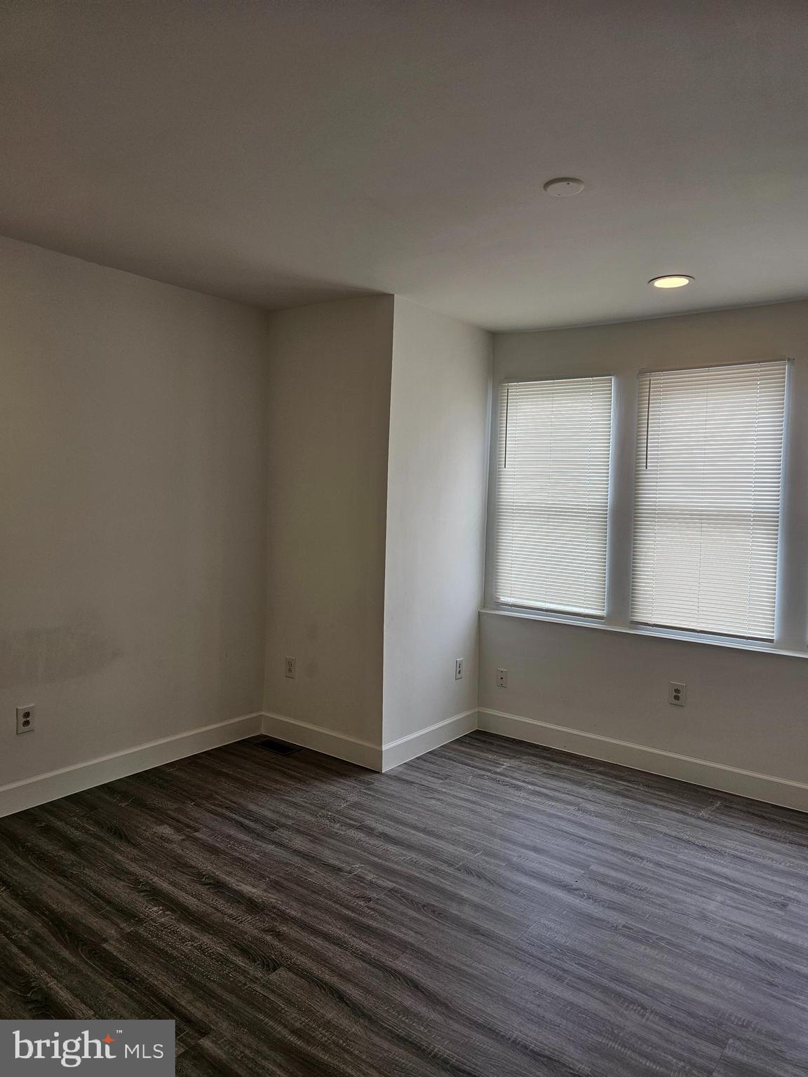 COBBS CREEK - Residential